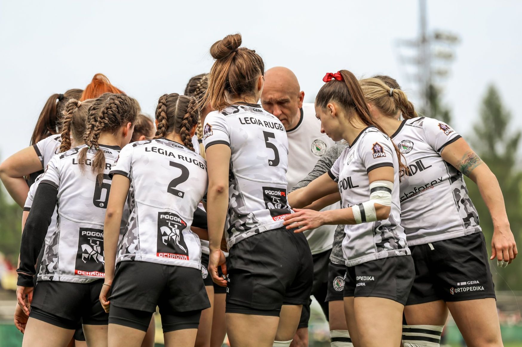 Legia Rugby Sekcja Kobiet zaprasza szkoły do świata rugby!