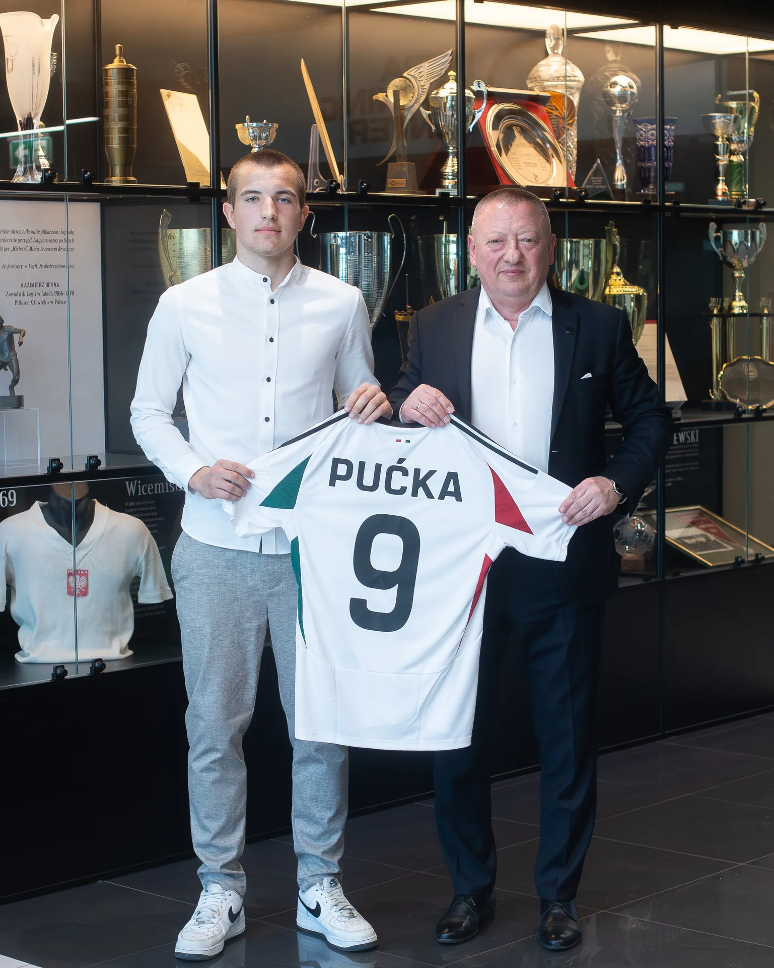 Adrian Pućka podpisał pierwszy zawodowy kontrakt z Legią Warszawa! 