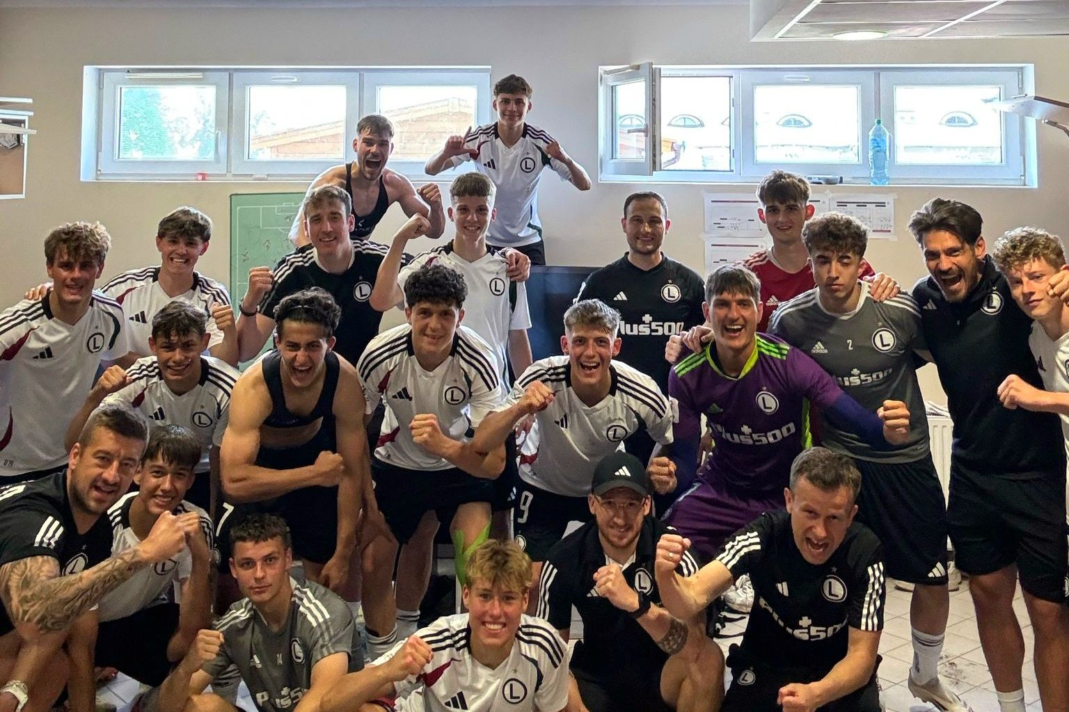 SIÓDME Z RZĘDU! Warta Poznań U19 - Legia Warszawa U19 1:3