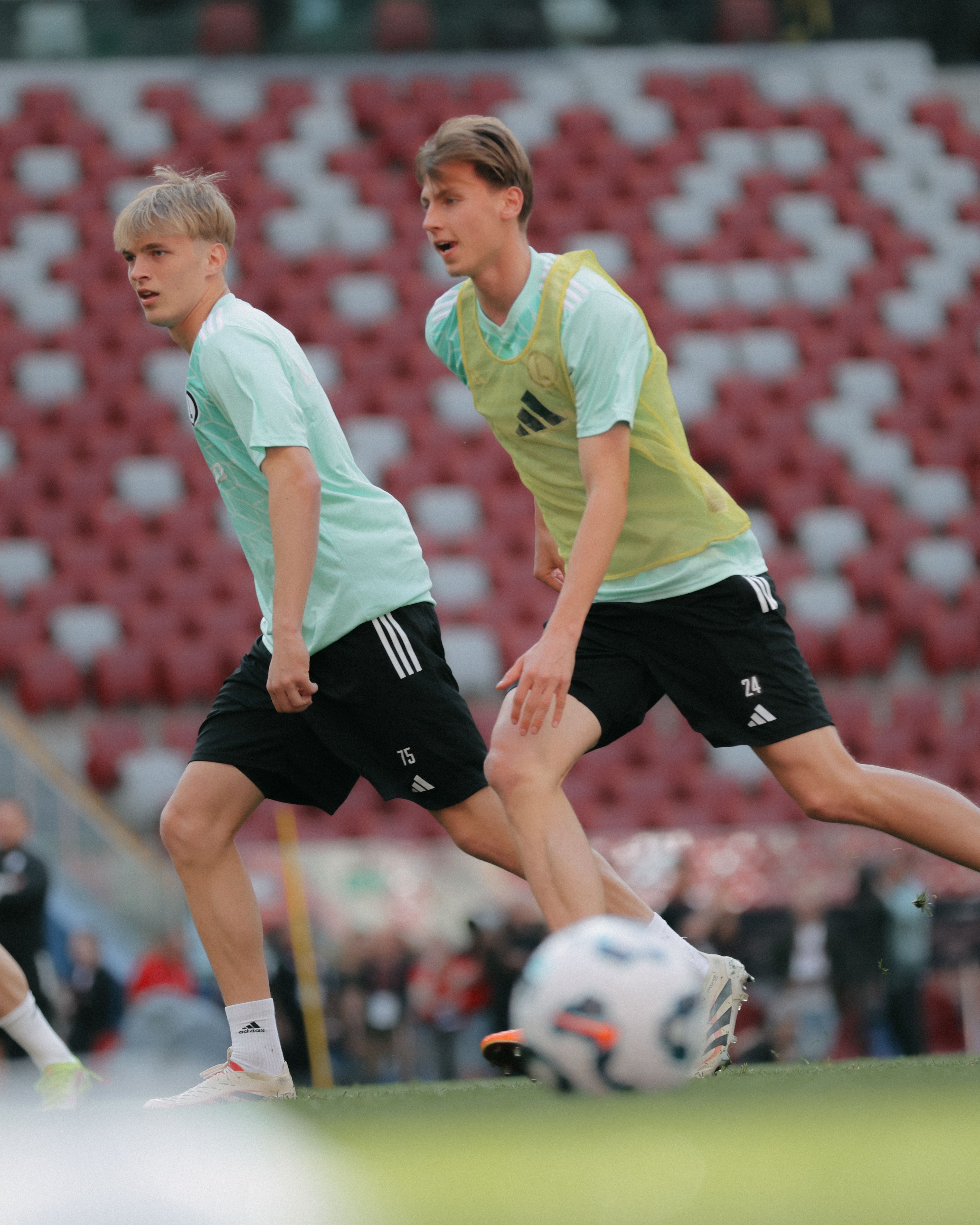 PEŁNA GOTOWOŚĆ! Oficjalny trening Wojskowych na Stadionie PGE Narodowym przed piątkowym finałem [ZDJĘCIA]