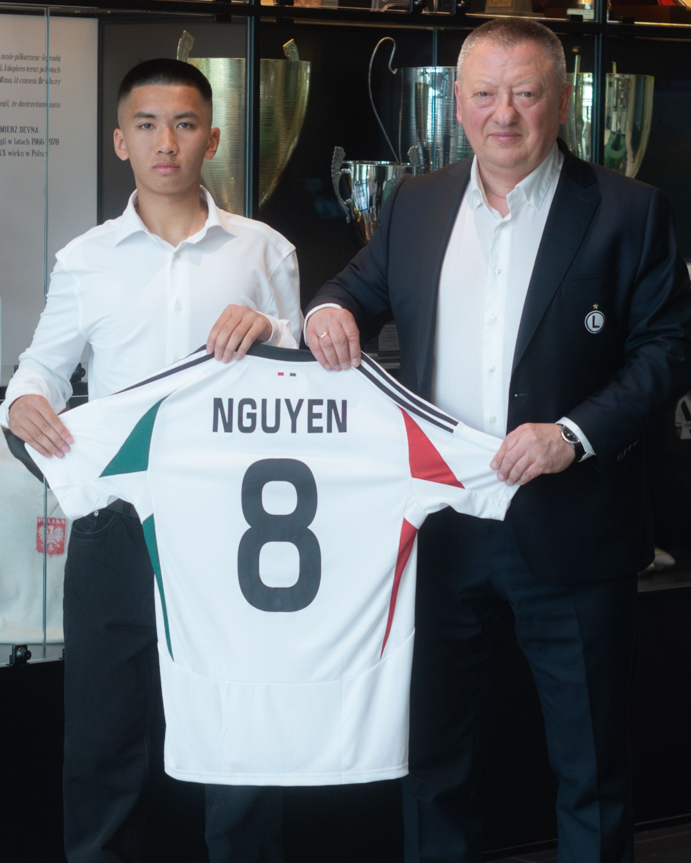 Hoang Nguyen podpisał pierwszy zawodowy kontrakt z Legią Warszawa!