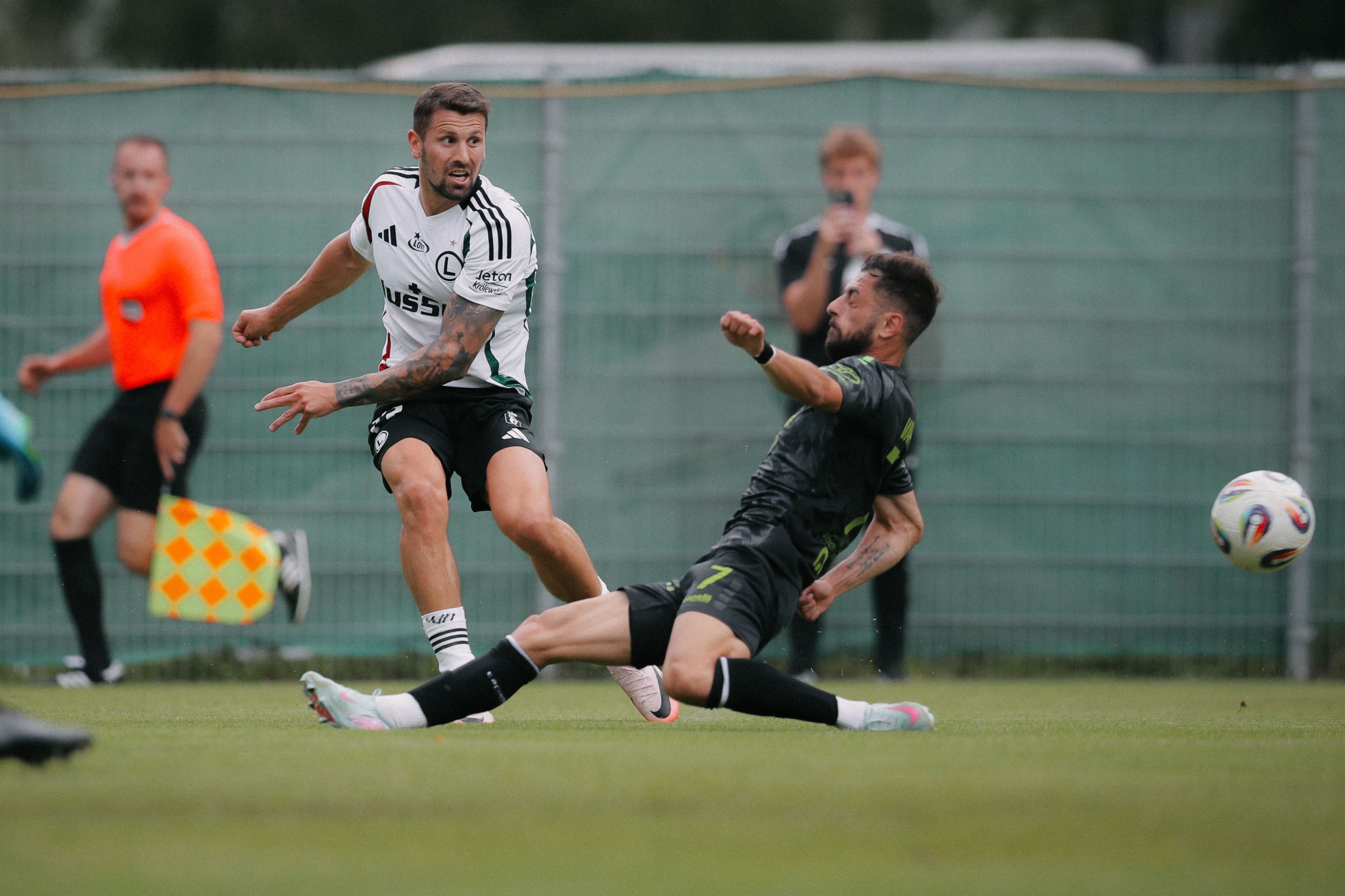 Galeria z meczu Legia - FK Jablonec autorstwa Mateusza Kostrzewy