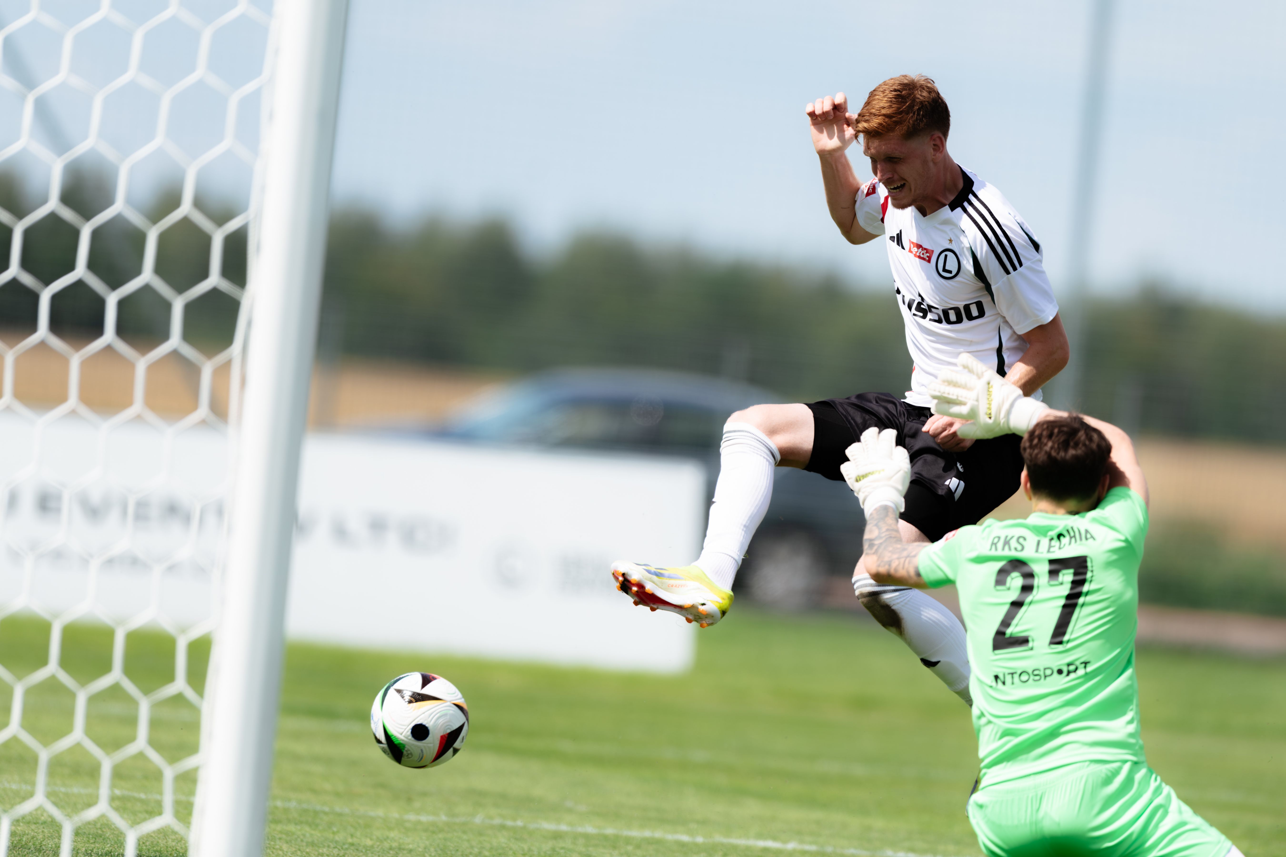 Galeria zdjęć z meczu Legia II Warszawa - Lechia Tomaszów Mazowiecki autorstwa Jakuba Wydry