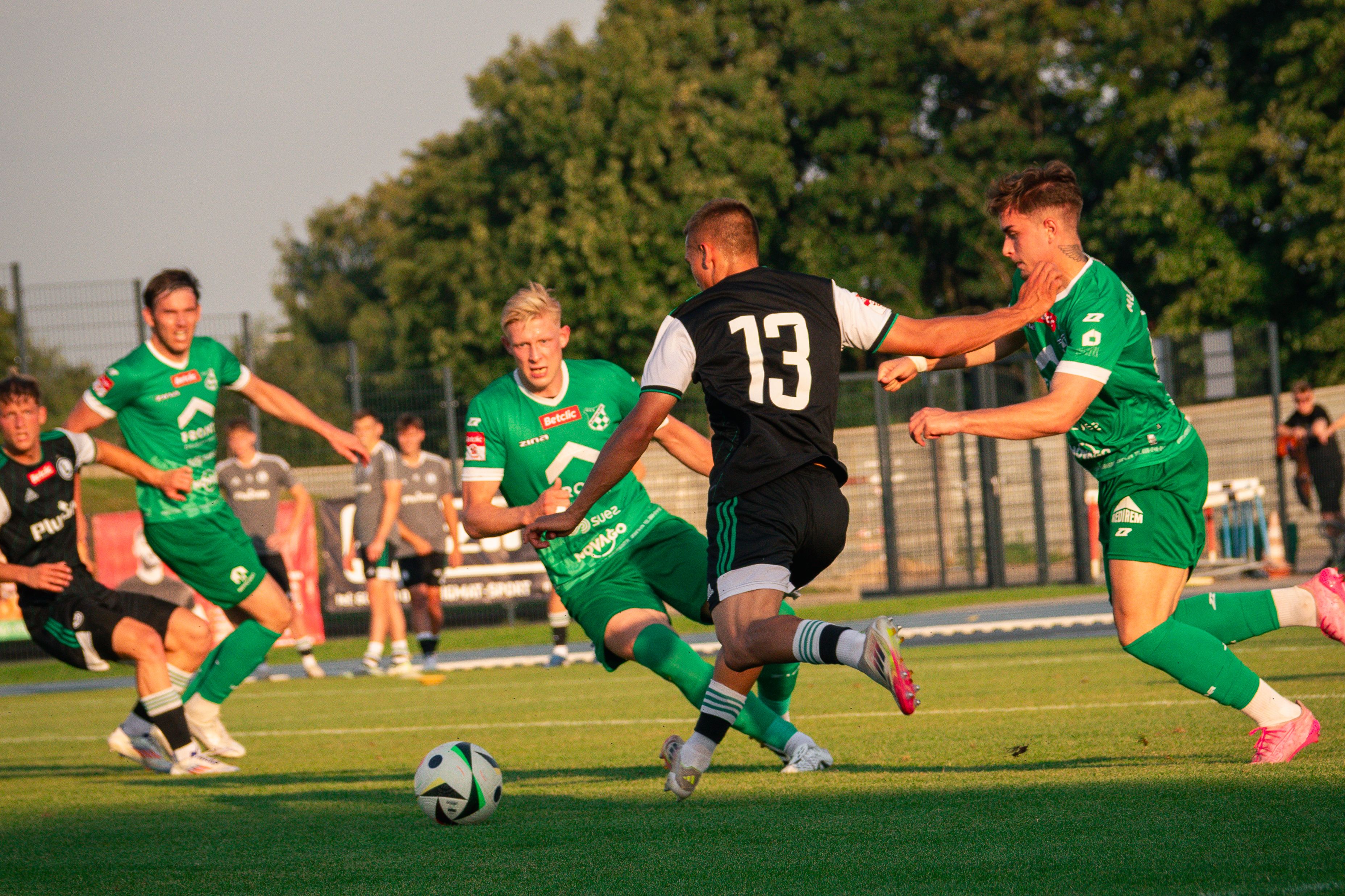 Wyrwany punkt w Mławie. Mławianka Mława - Legia II Warszawa 2:2
