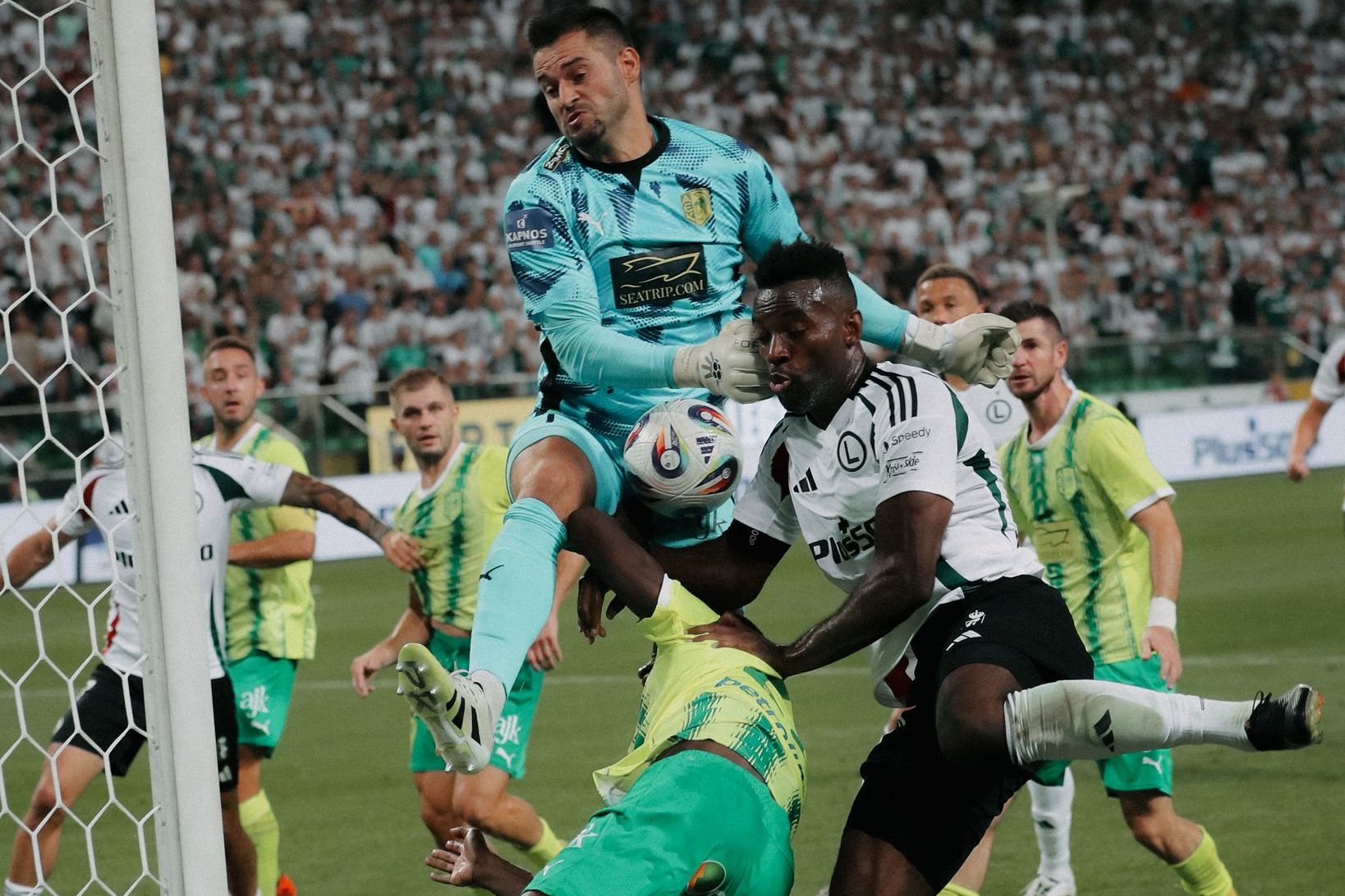 Skrót i gole z meczu Legia Warszawa - AEK Larnaka (2:1). Zwycięstwo, ale nie w dwumeczu [WIDEO]