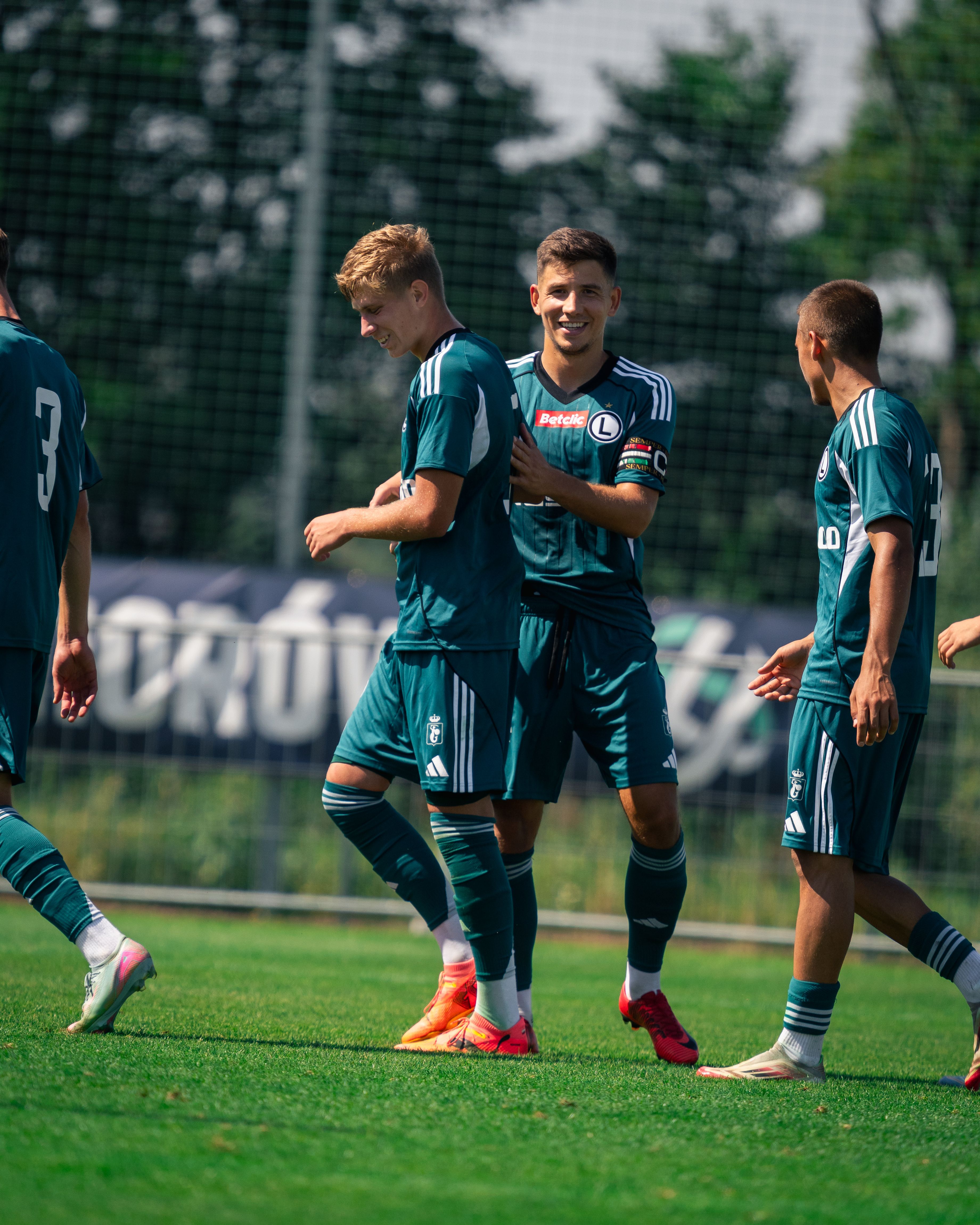 Galeria z meczu Legia II Warszawa - Świt Nowy Dwór Mazowiecki autorstwa Anny Socha