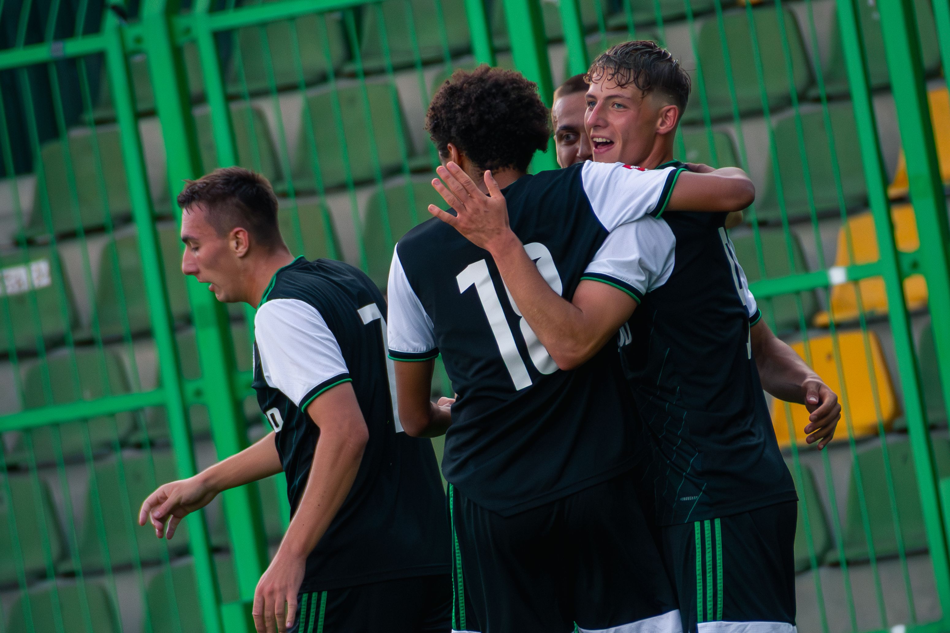 Pewne zwycięstwo w Bełchatowie. GKS Bełchatów - Legia II Warszawa 0:3