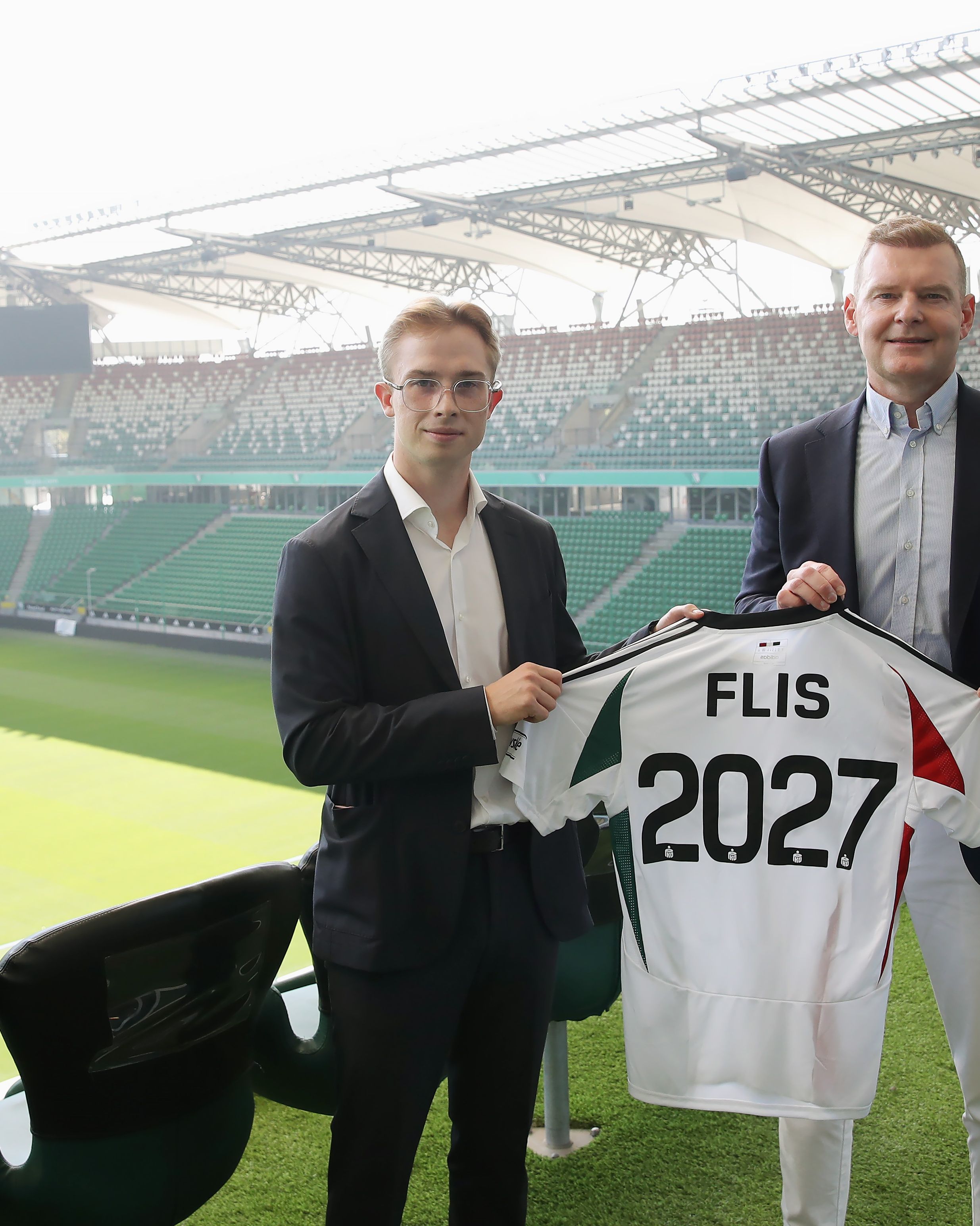 ZPC Flis sponsorem tytularnym Trybuny Rodzinnej Legii Warszawa 