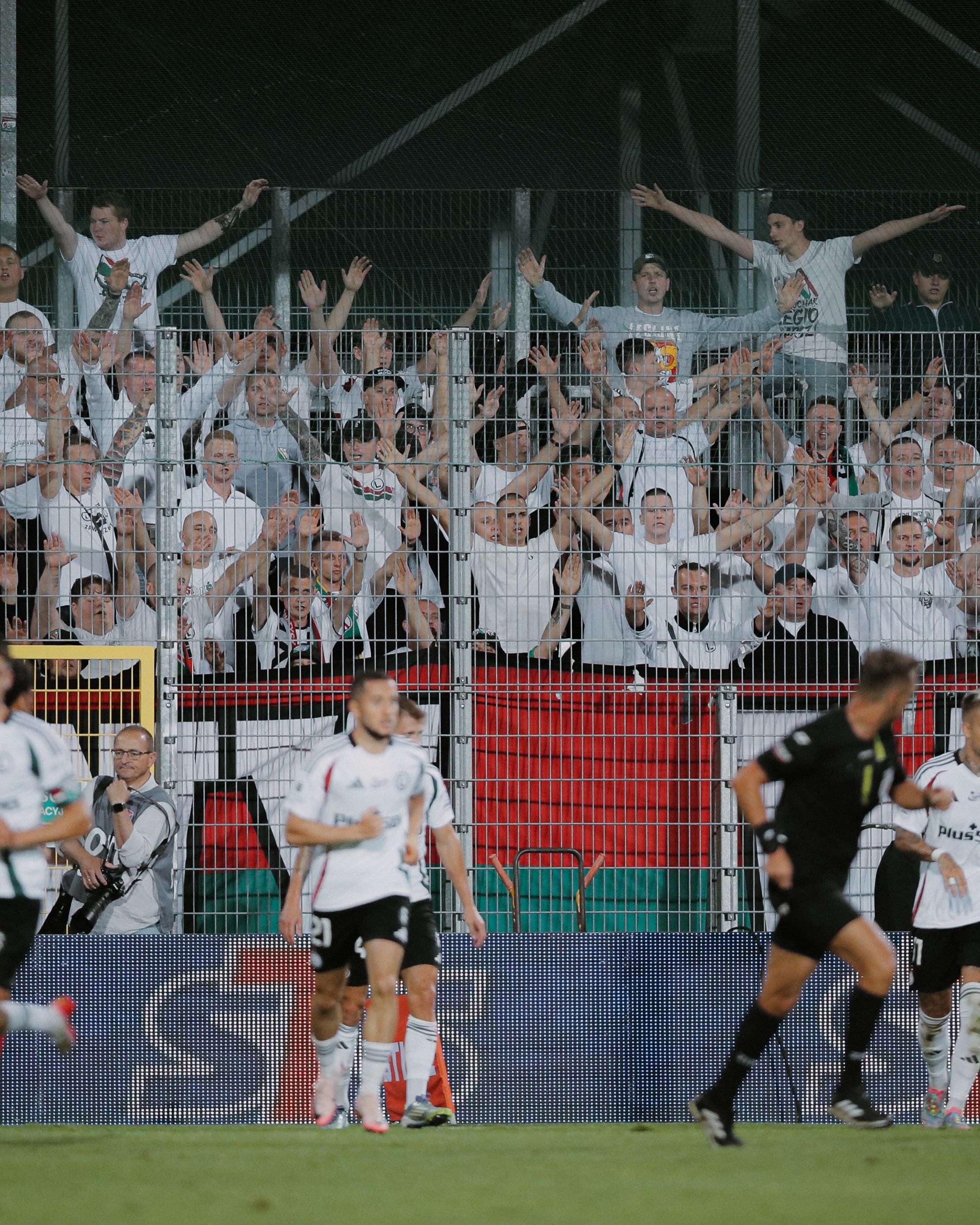 Galeria z meczu Raków Częstochowa - Legia Warszawa autorstwa Mateusza Kostrzewy