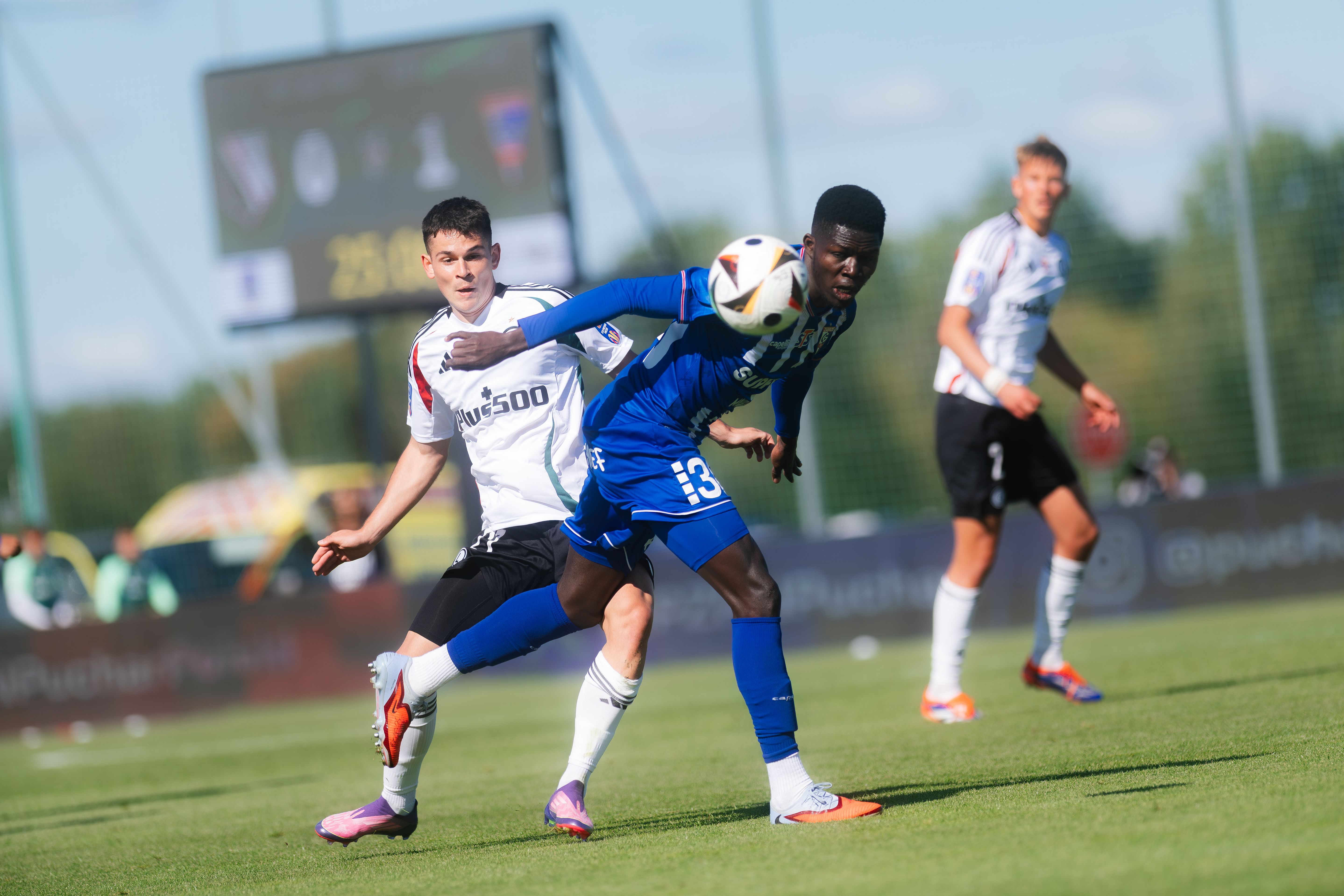 STS Puchar Polski: Galeria z meczu Legia II Warszawa - Górnik Zabrze autorstwa Jakuba Wydry