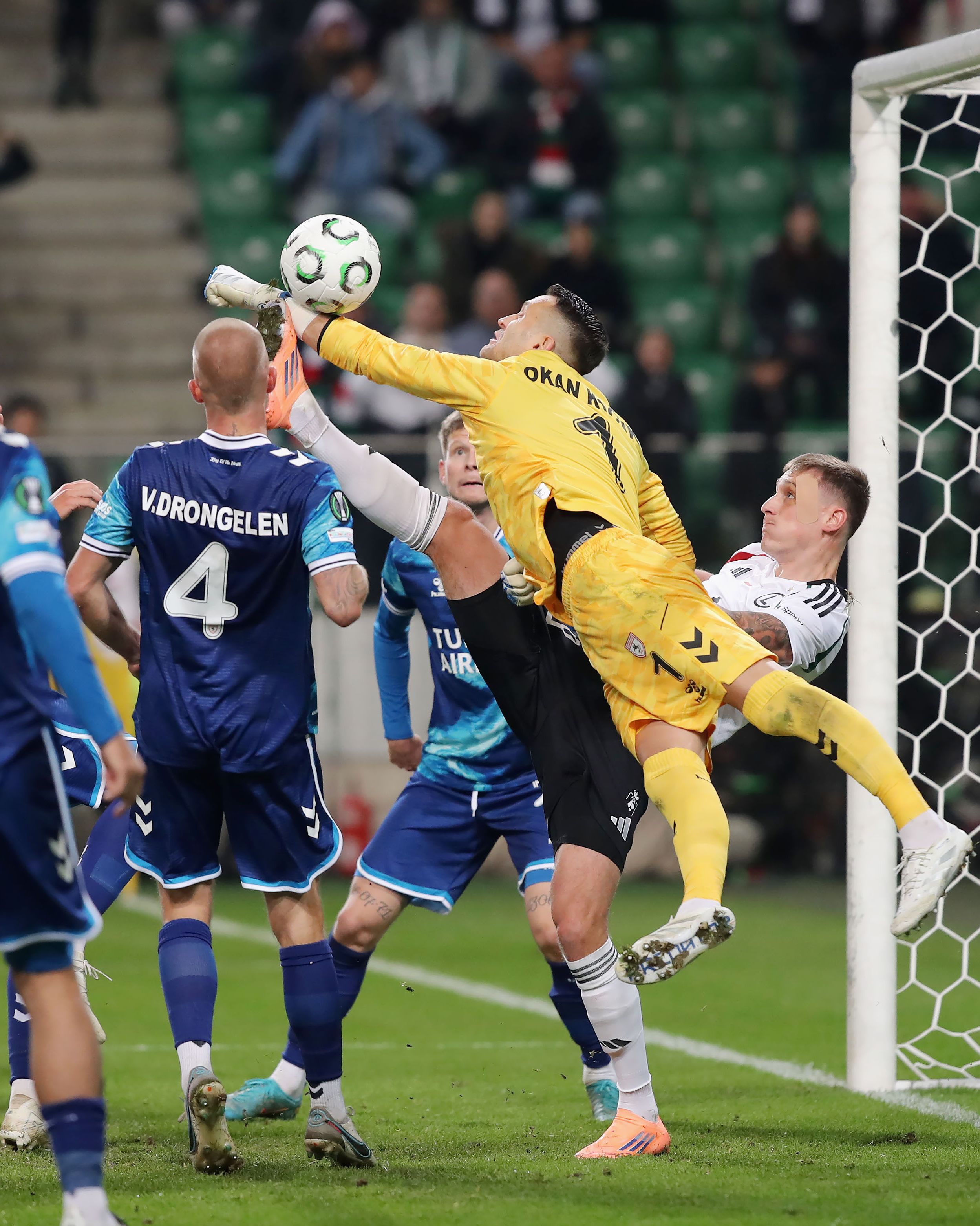 Skrót i gol z meczu Legia Warszawa - Samsunspor (0:1). Falstart na inaugurację [WIDEO]