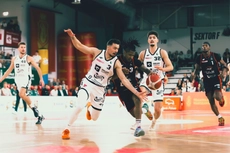 Koszykówka: Pokaz siły mistrza Polski! Legia - Start 90:68