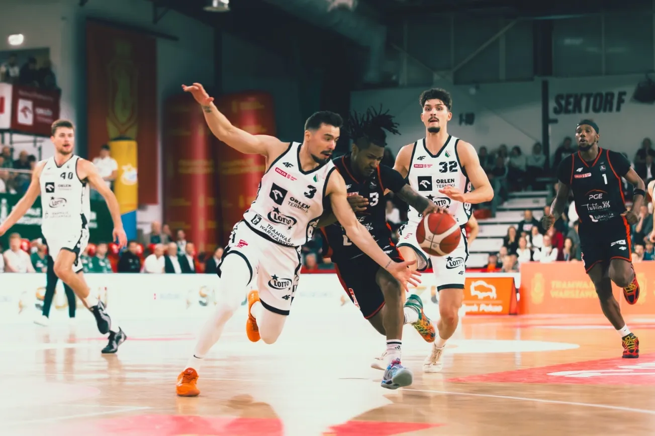 Koszykówka: Pokaz siły mistrza Polski! Legia - Start 90:68