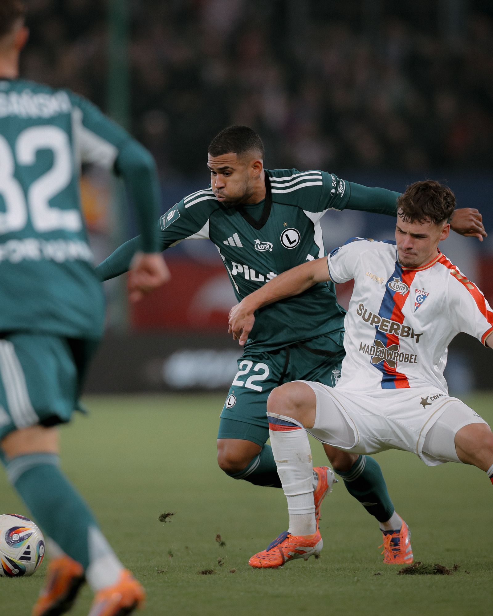 Skrót i gole z meczu Górnik Zabrze - Legia Warszawa (3:1). Wypunktowana Legia [WIDEO]