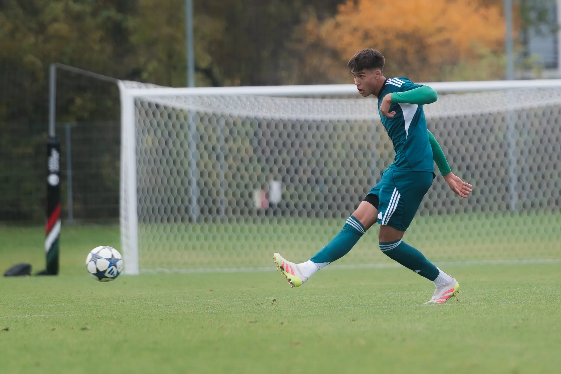 U17: Komplet oczek zdobyty na Podkarpaciu. Stal Rzeszów - Legia 0:1