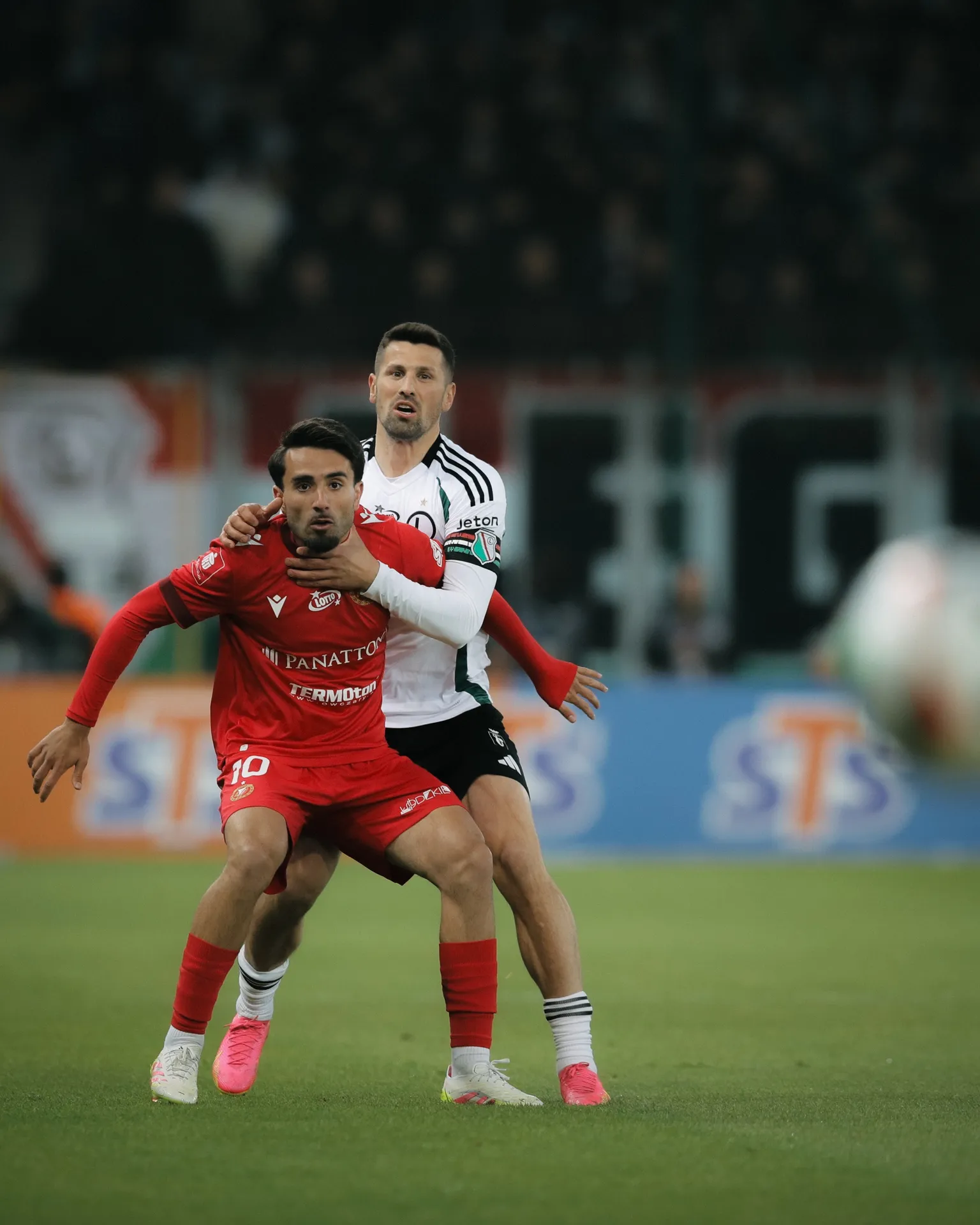 PKO BP Ekstraklasa: Zapowiedź meczu Widzew Łódź - Legia Warszawa. Historyczna rywalizacja 