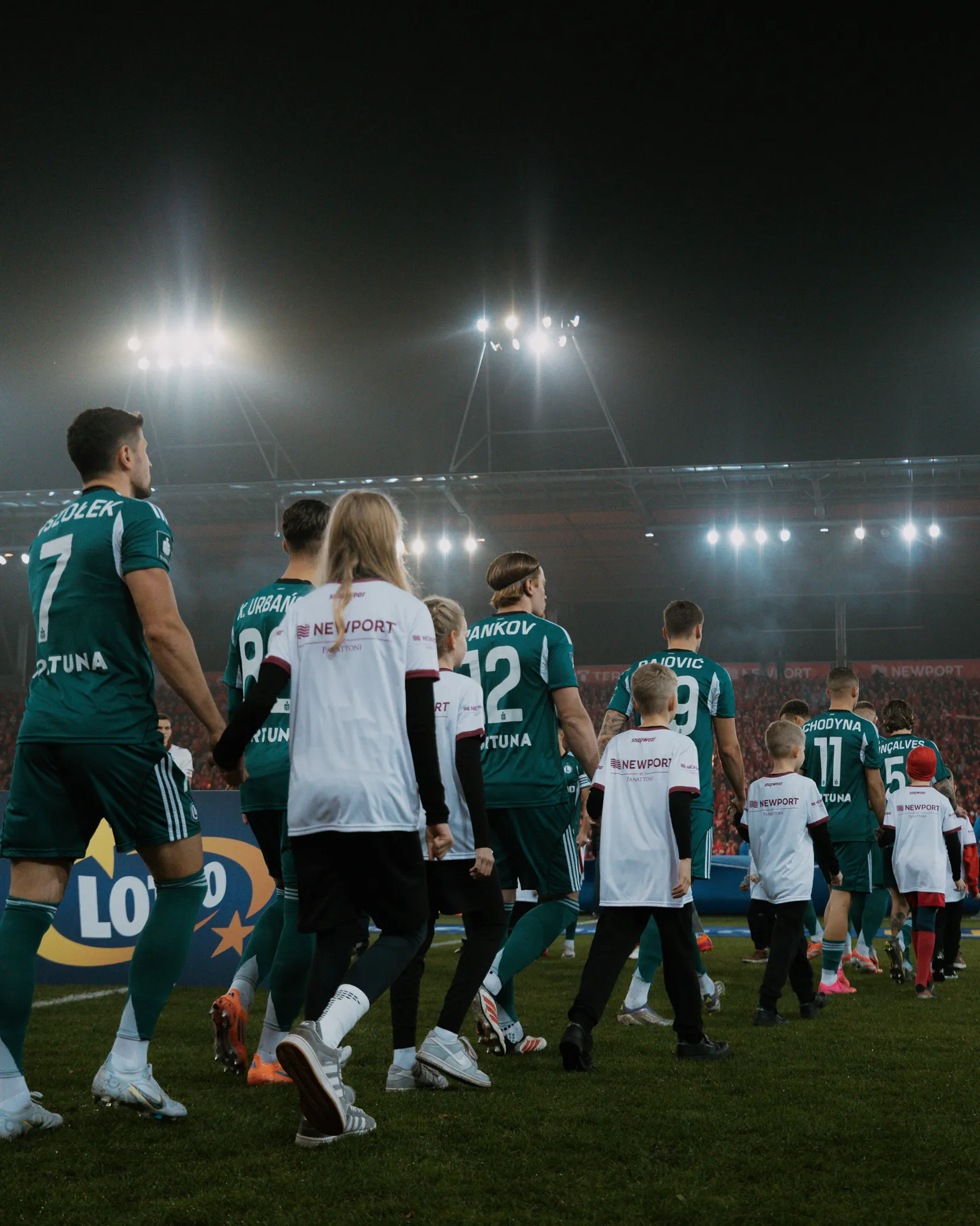 PODZIAŁ PUNKTÓW W ŁODZI. KULISY MECZU Z WIDZEWEM