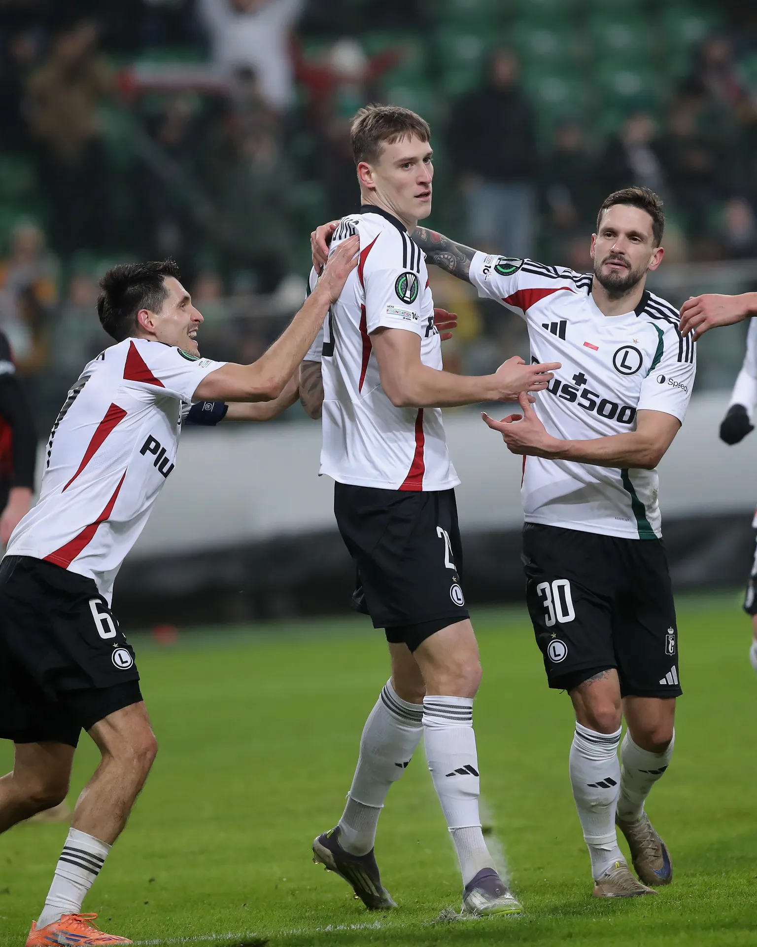 Skrót i gole z meczu Legia Warszawa - Lincoln Red Imps FC (4:1). Zwycięstwo na zakończenie [WIDEO]