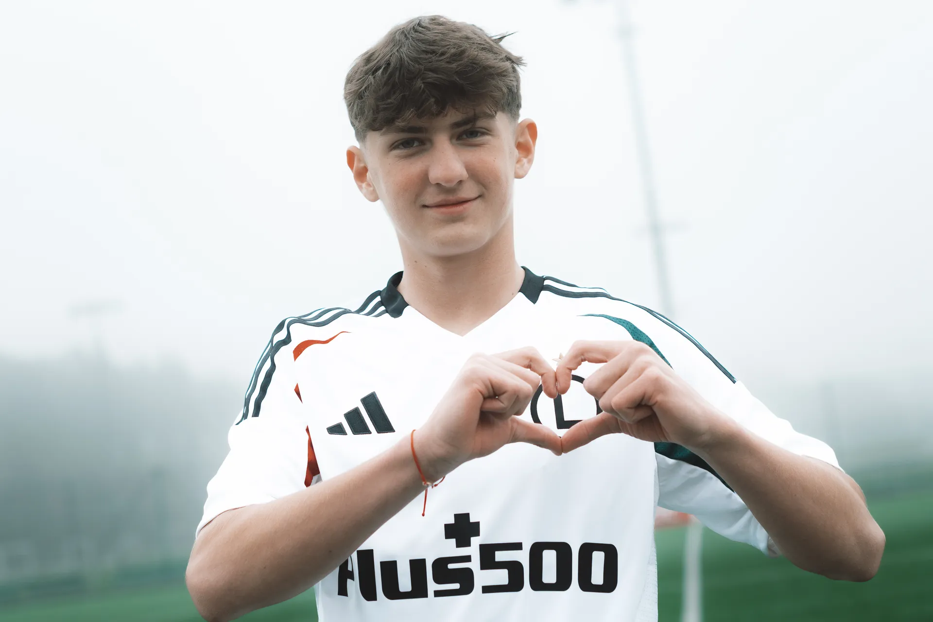 Tymoteusz Leśniak podpisał pierwszy zawodowy kontrakt z Legią Warszawa