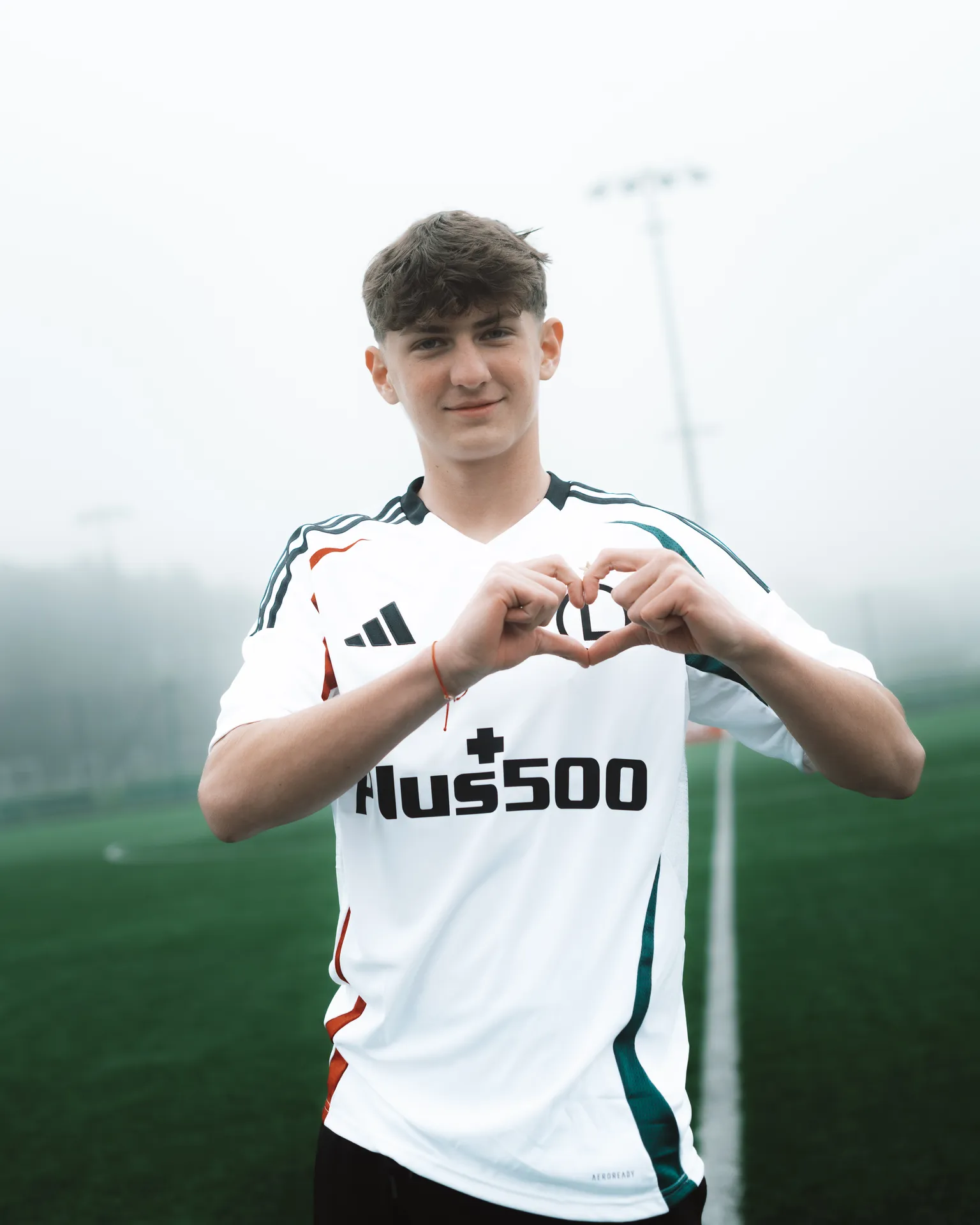 Tymoteusz Leśniak podpisał pierwszy zawodowy kontrakt z Legią Warszawa