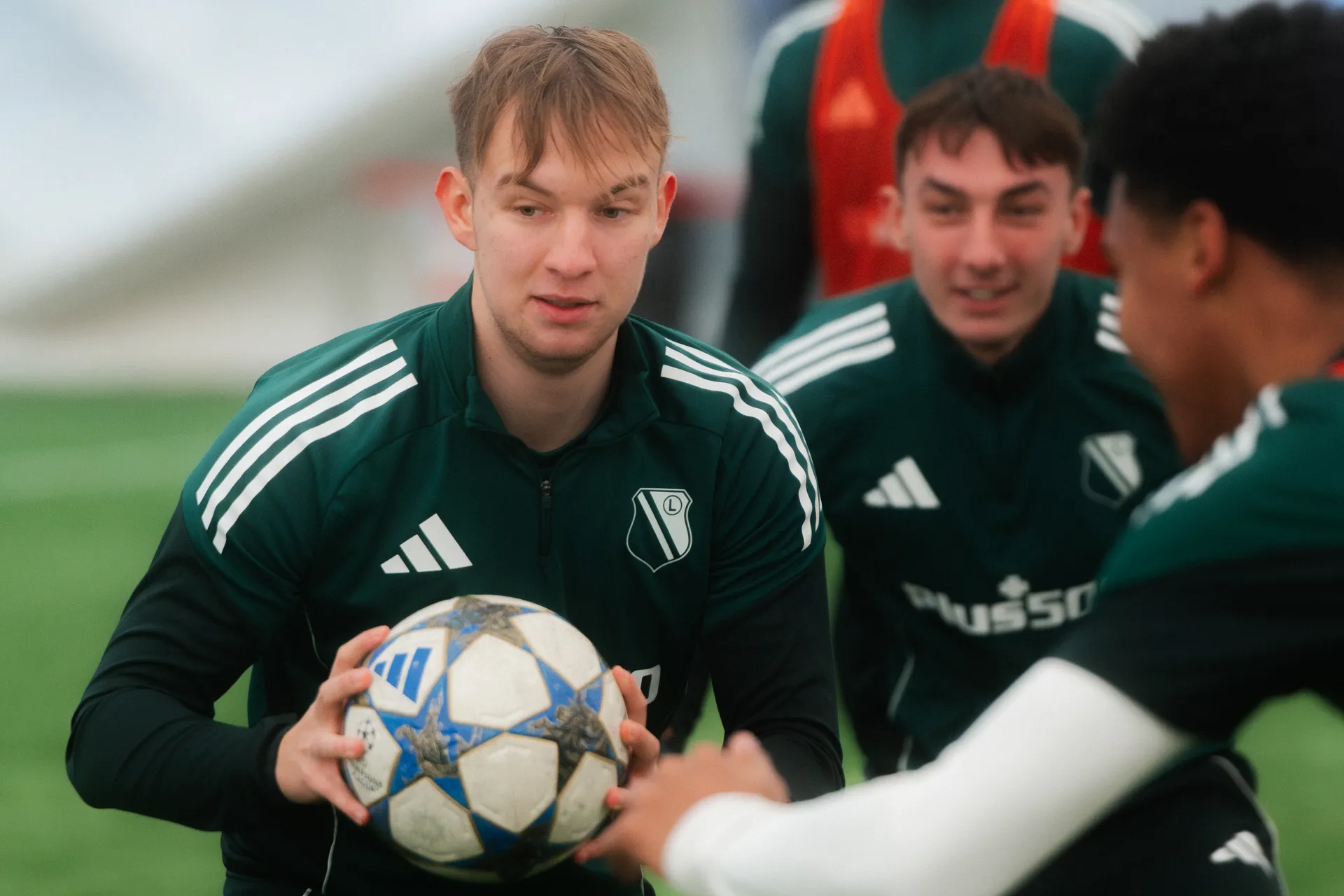 UEFA Youth League: Ostatni trening Legii przed meczem z Ajaxem [ZDJĘCIA]