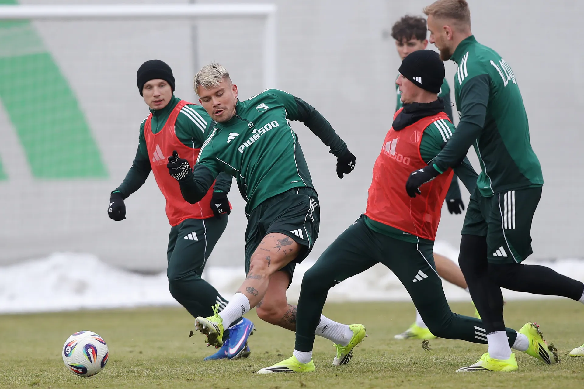 Ostatnie szlify przed wyjazdem do Gdyni. Taktyczny czwartek w Książenicach [ZDJĘCIA]