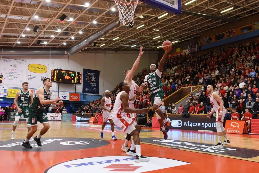 Koszykówka: Porażka Zielonych Kanonierów w Słupsku. Czarni Słupsk - Legia Warszawa 87:82