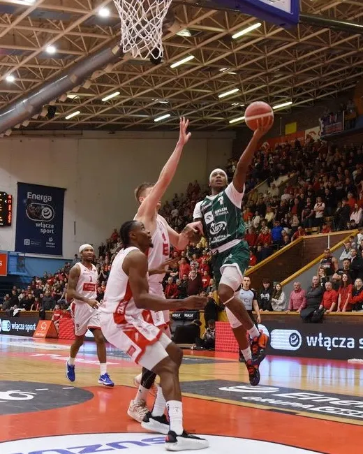 Koszykówka: Porażka Zielonych Kanonierów w Słupsku. Czarni Słupsk - Legia Warszawa 87:82