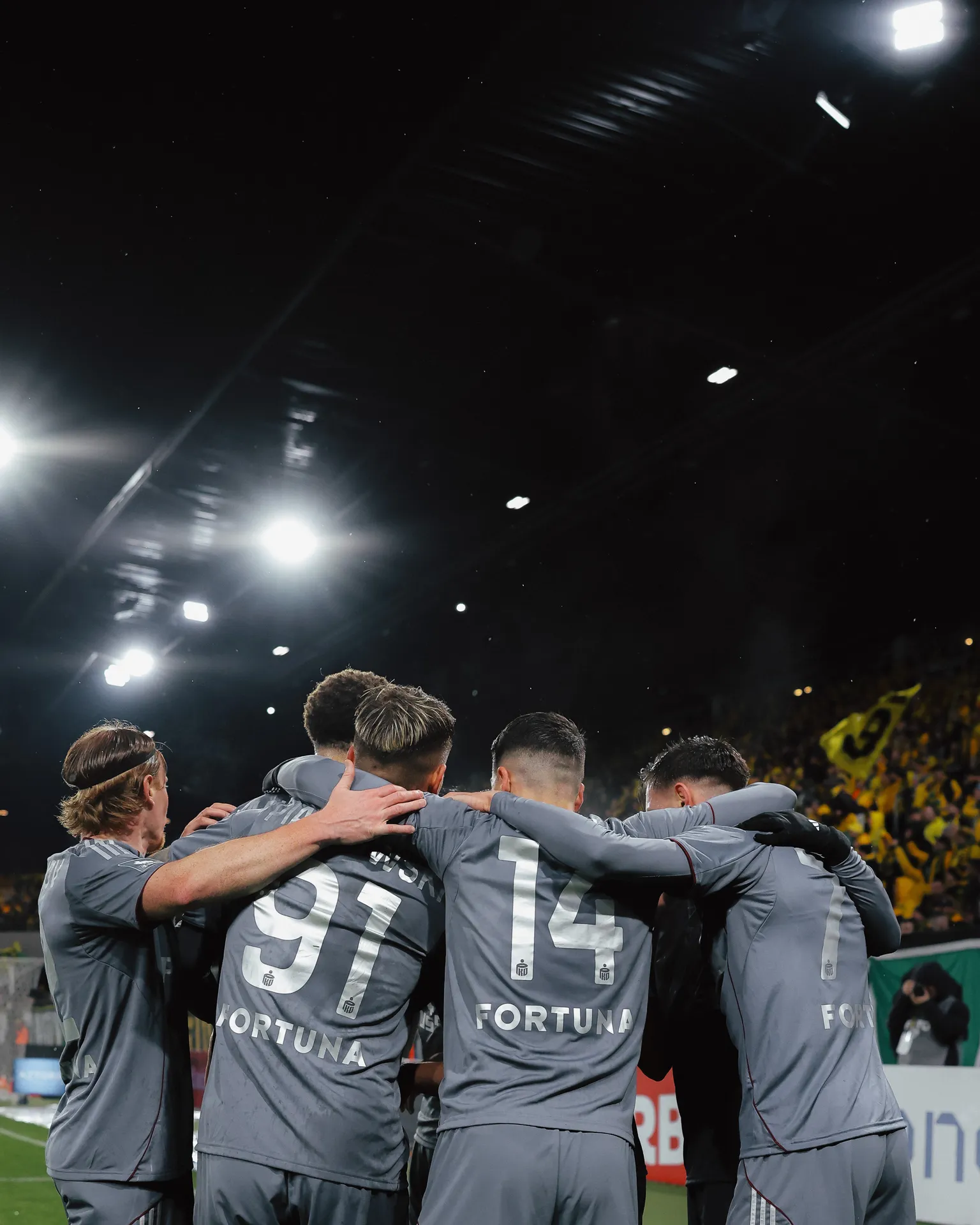 PODZIAŁ PUNKTÓW W KATOWICACH. KULISY MECZU Z GKS-EM