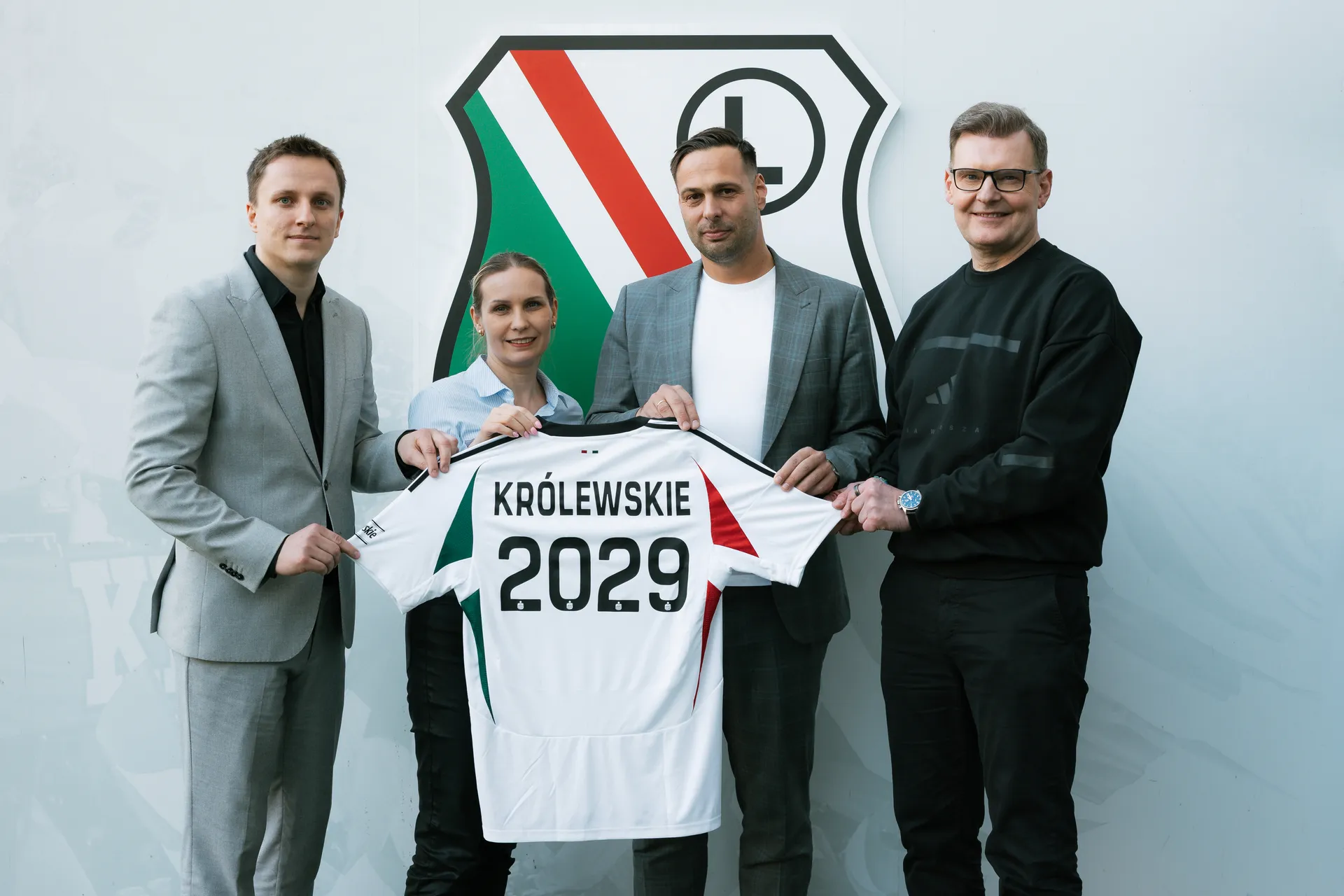 Królewskie i Legia Warszawa przedłużają współpracę o kolejne 3 lata