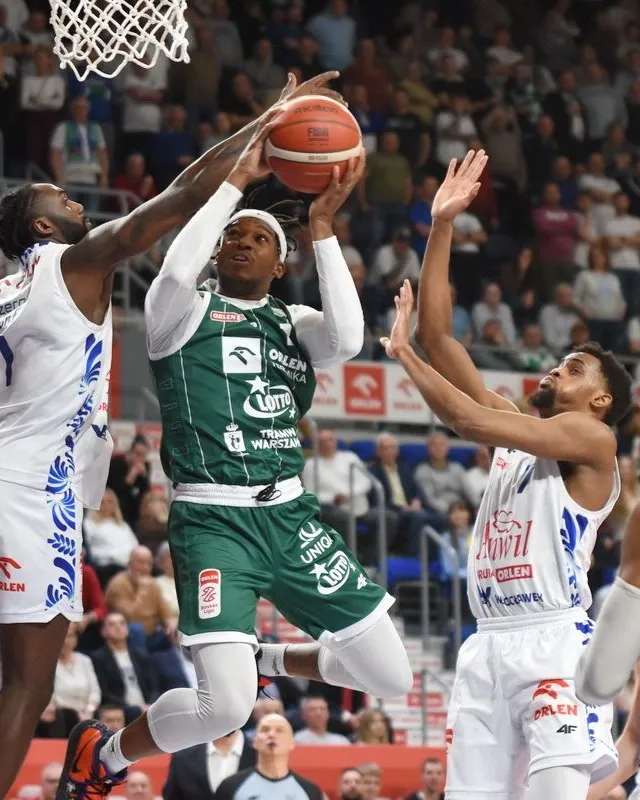 Koszykówka: Zieloni Kanonierzy w czołówce. Anwil Włocławek - Legia Warszawa 83:91