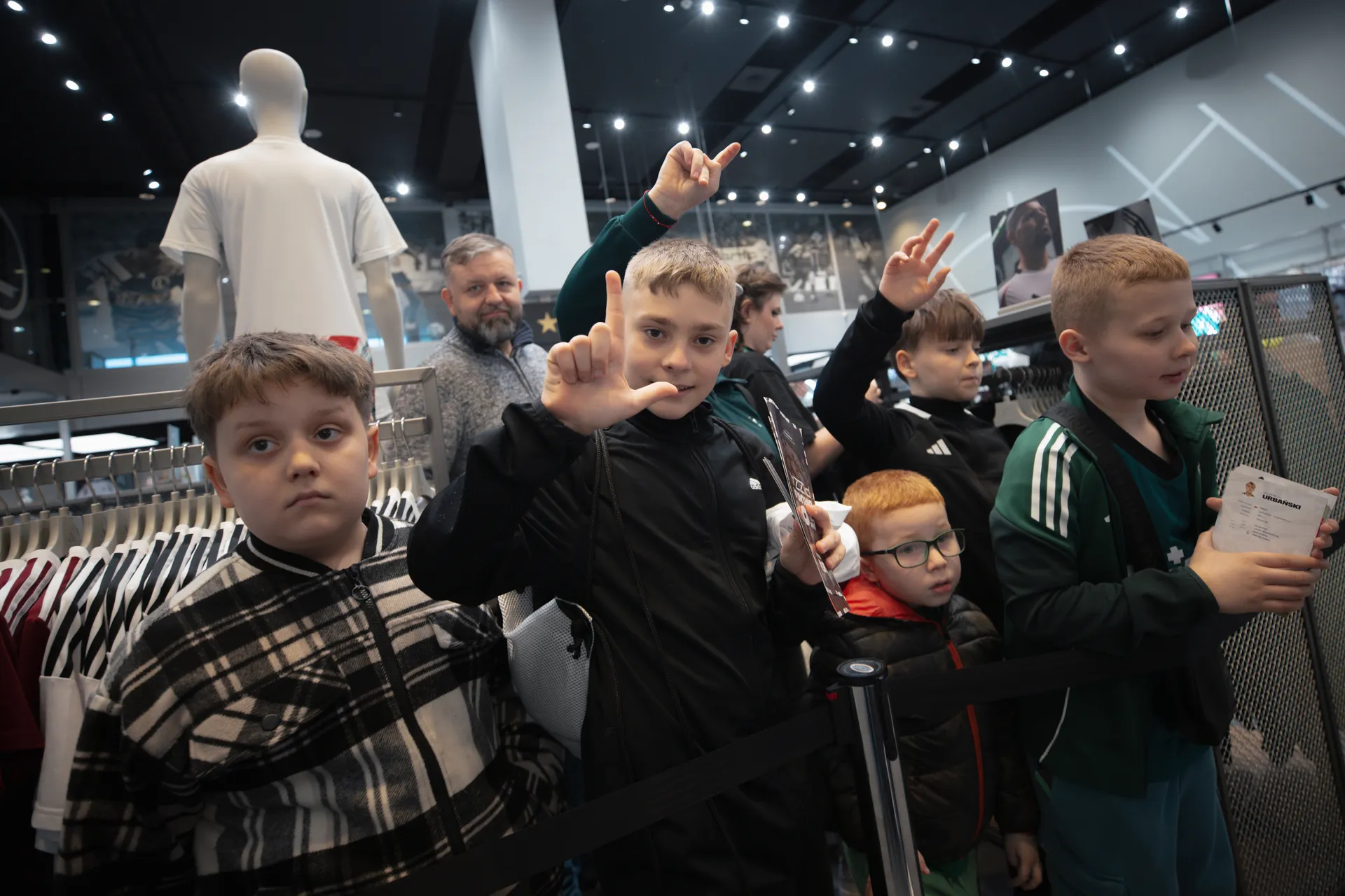 Nowy Legia FanStore oficjalnie otwarty! [ZDJĘCIA]