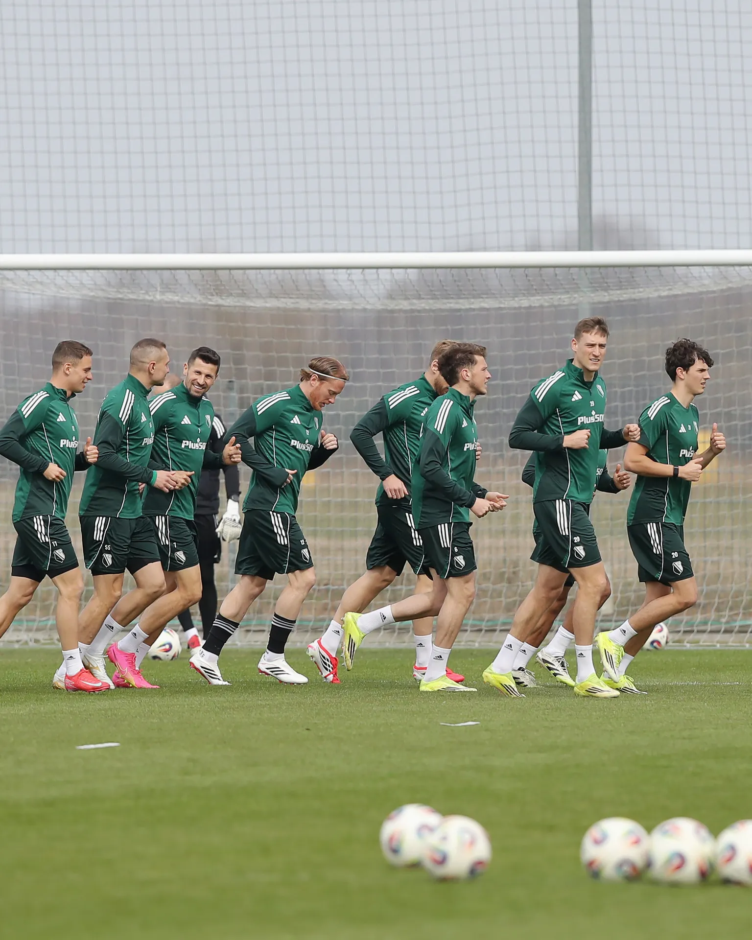 Legioniści rozpoczęli zajęcia w LTC. 9-letni Franek na treningu w Książenicach [ZDJĘCIA]