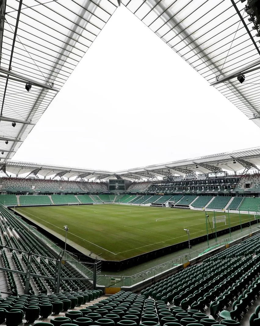 Wiosenno-letnie eventy oraz matura Szkoły w Chmurze na Łazienkowskiej