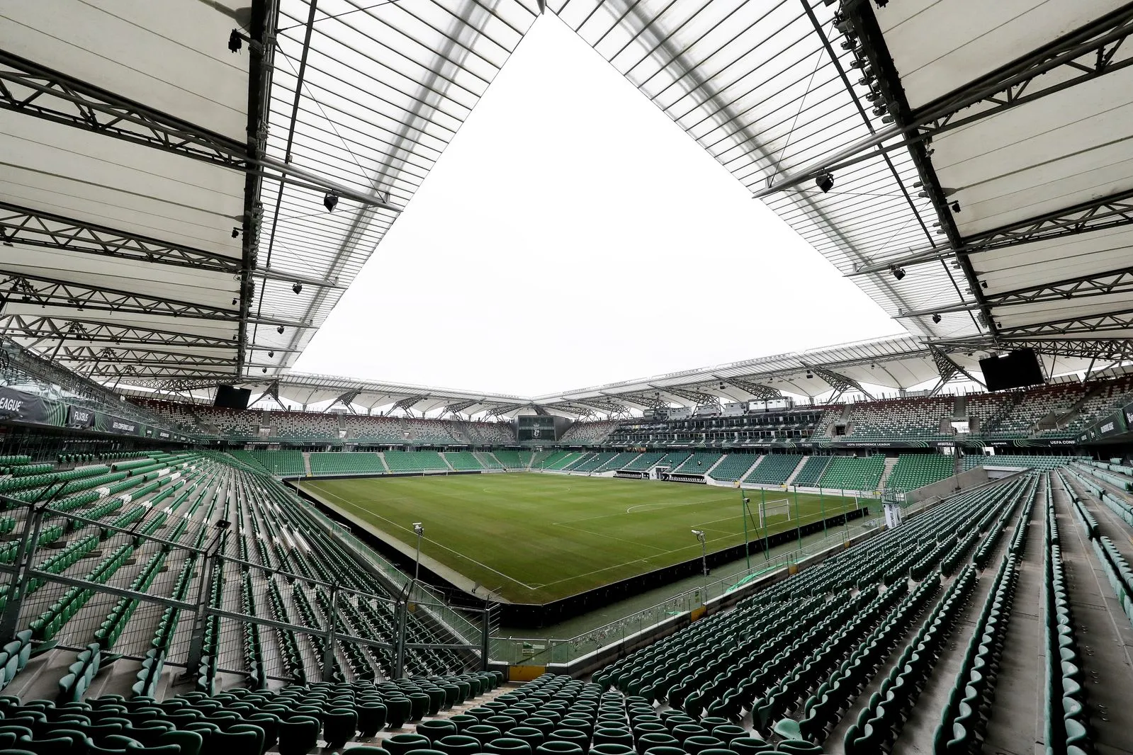 Wiosenno-letnie eventy oraz matura Szkoły w Chmurze na Łazienkowskiej