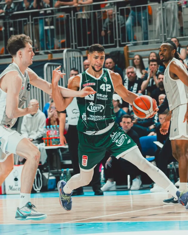 Koszykówka: Derby dla Legii! Dziki - Legia 88:95