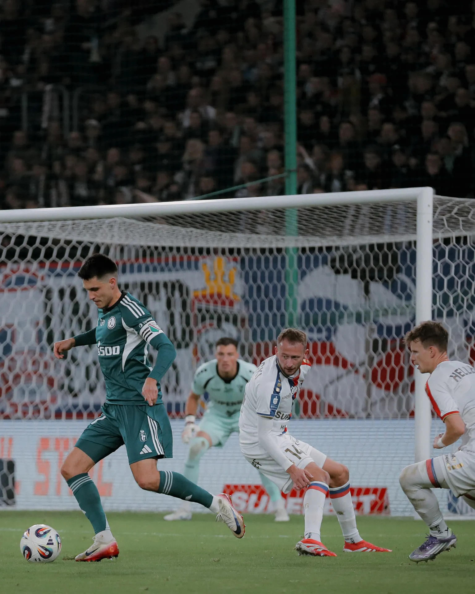 Legia Warszawa - Górnik Zabrze: Dane i statystyki od Ekstraklasy