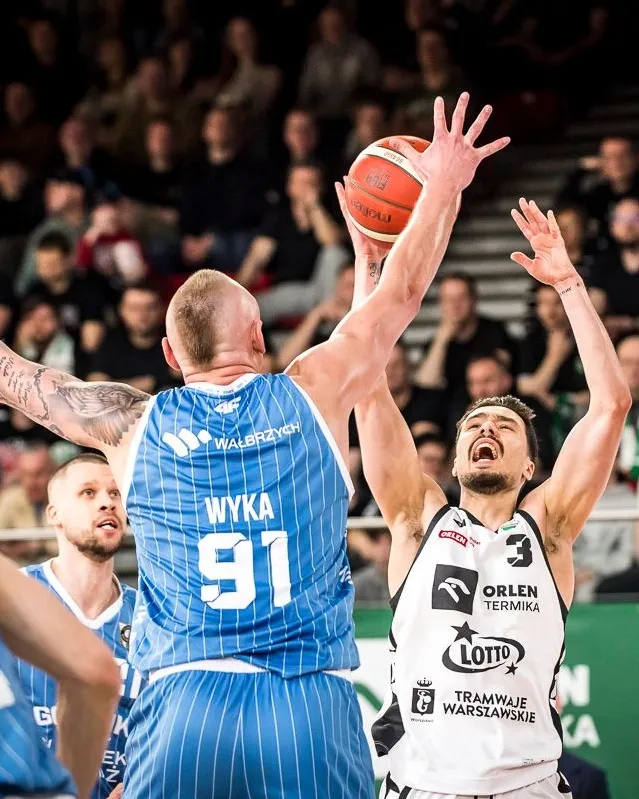 Koszykówka: Kolejne zwycięstwo Zielonych Kanonierów. Legia Warszawa - Górnik Zamek Książ Wałbrzych 93:68