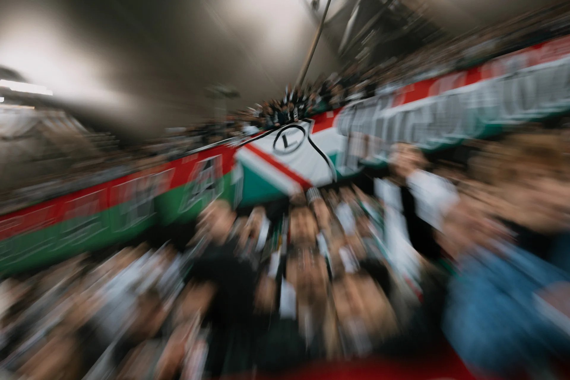 Ruszyła zamknięta sprzedaż biletów na mecz Legia Warszawa - Widzew Łódź 