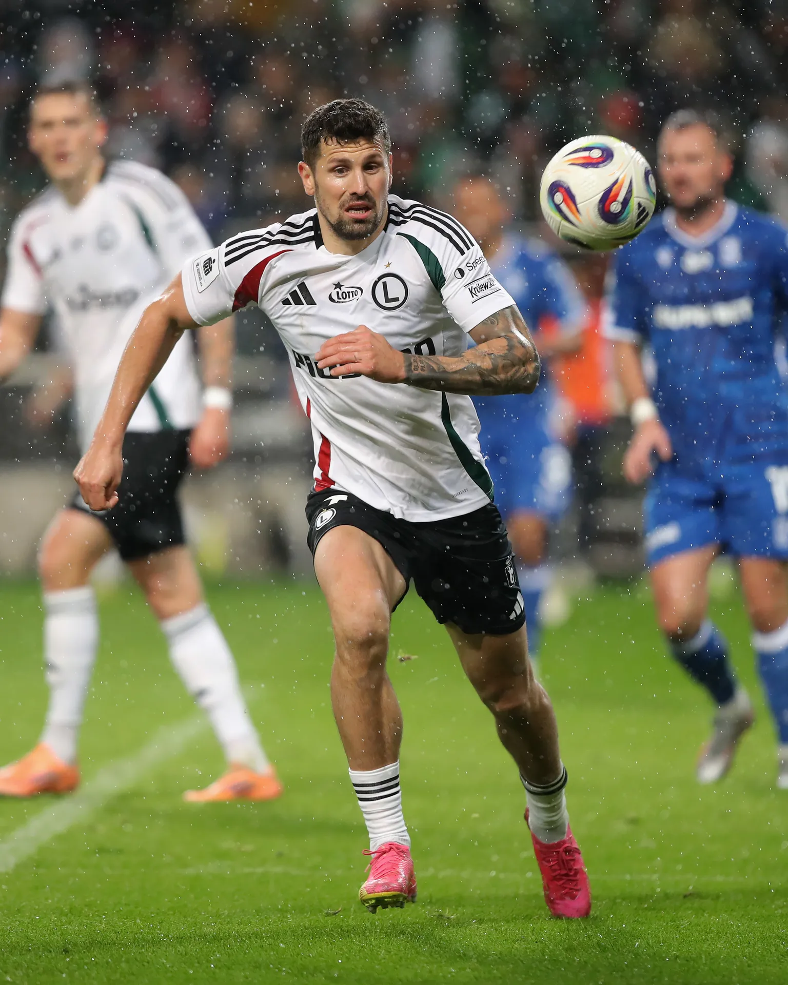 Lech Poznań - Legia Warszawa: Dane i statystyki od Ekstraklasy