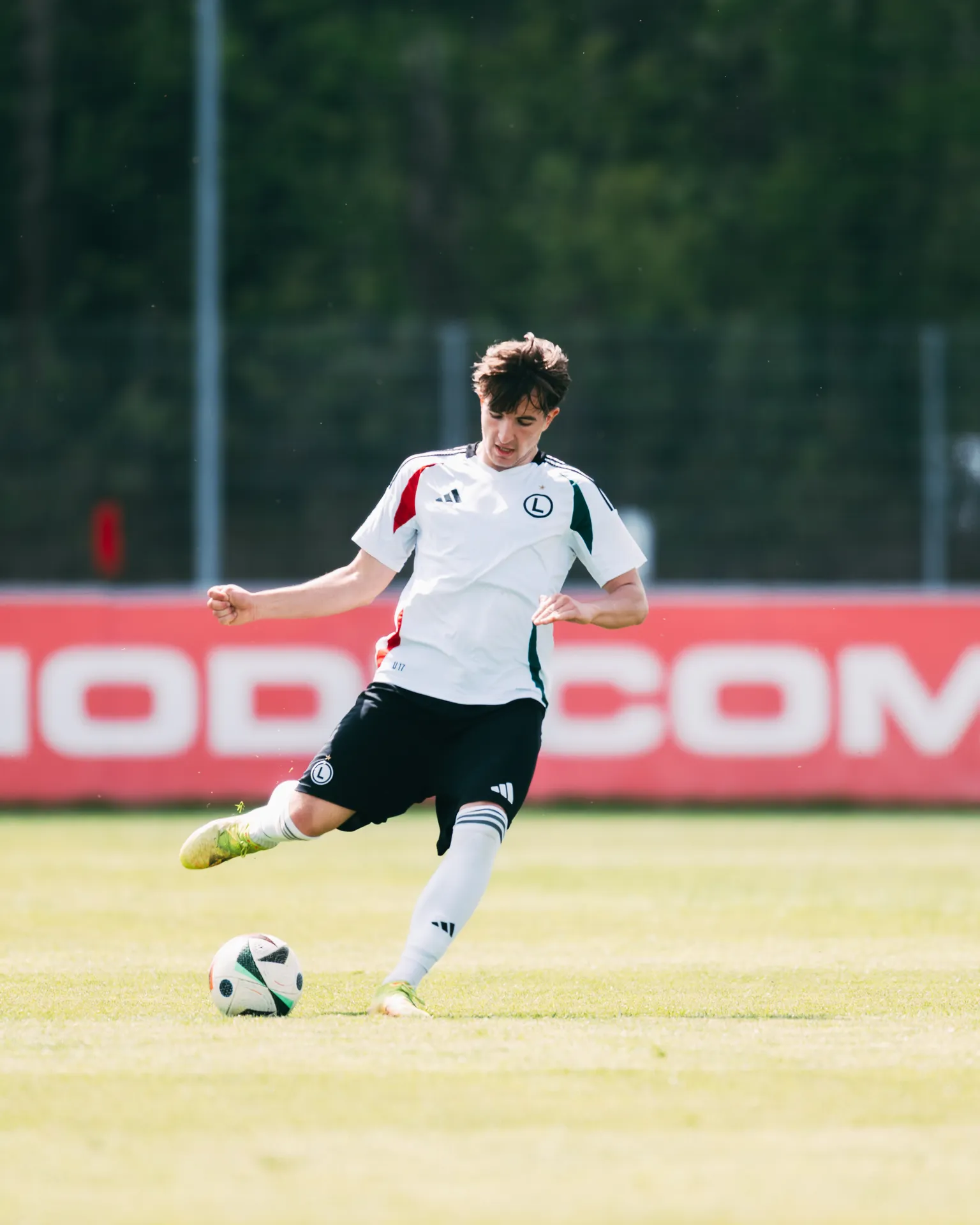 U17: Podział punktów w Łodzi. AKS SMS - Legia 2:2