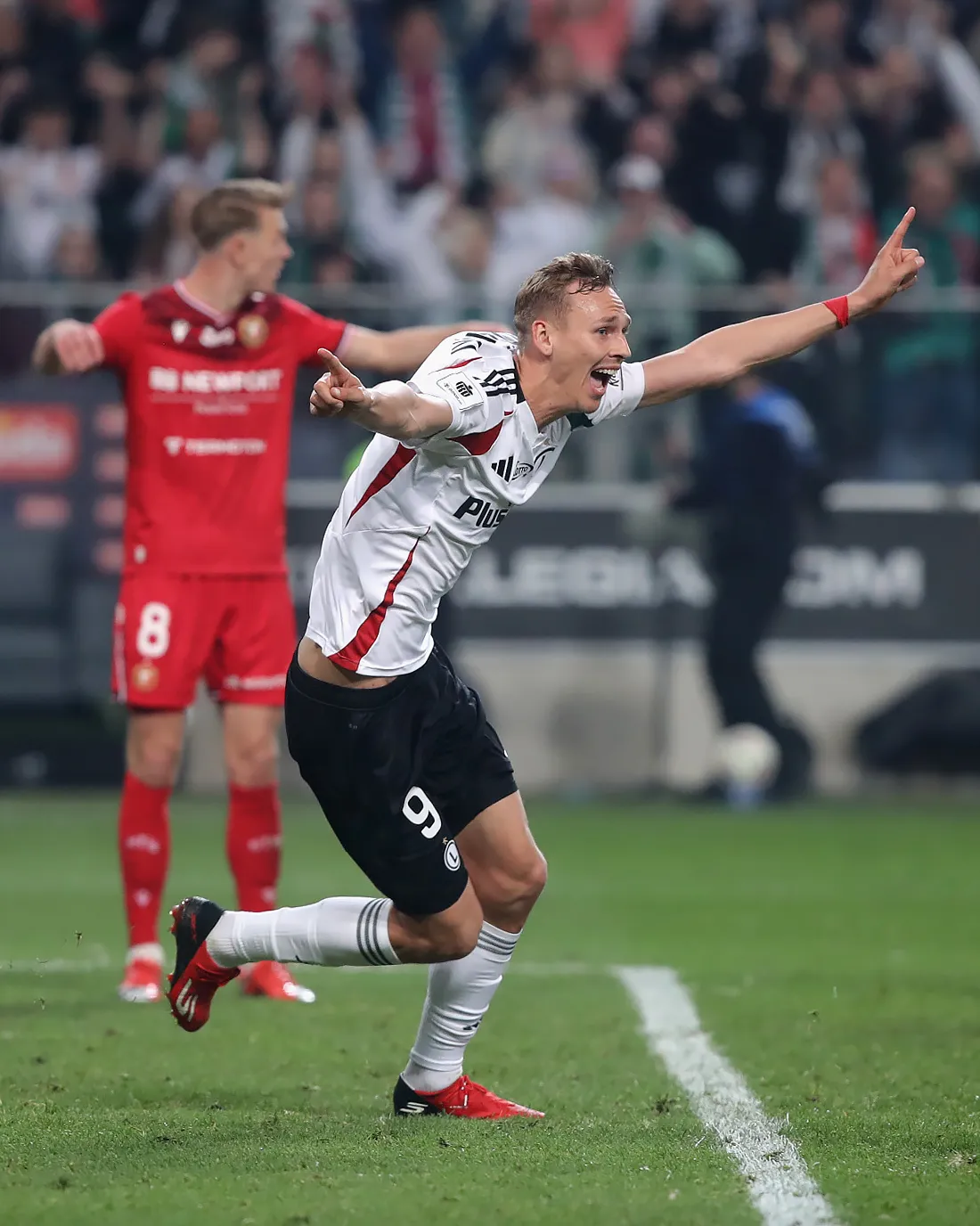 Skrót i gol z meczu Legia Warszawa - Widzew Łódź (1:0), Legia walcząca do końca! [WIDEO]