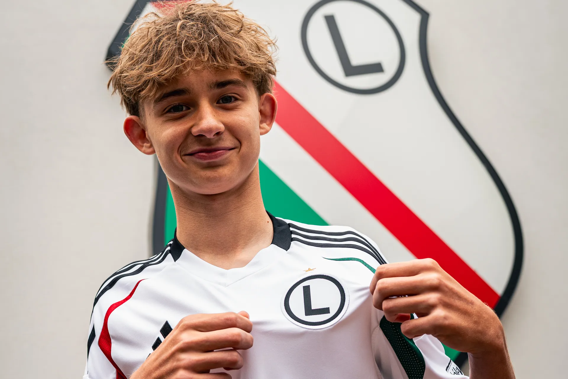 Kacper Kwiatkowski podpisał pierwszy zawodowy kontrakt z Legią Warszawa