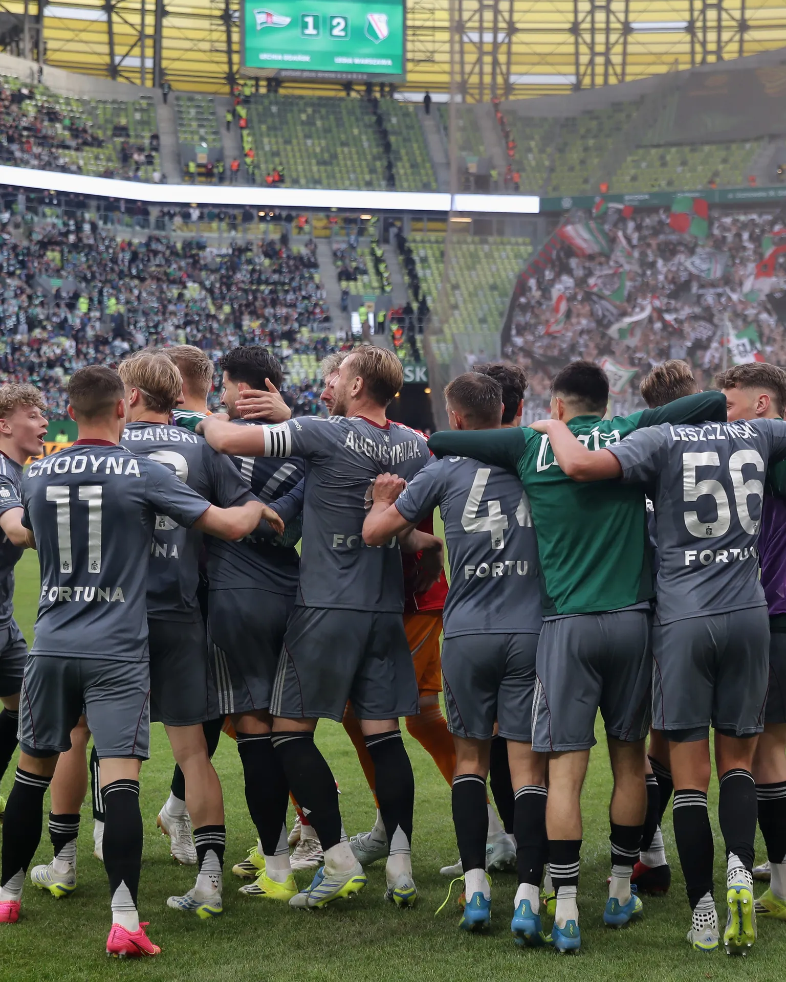 ZNÓW TO ZROBILI! KULISY MECZU Z LECHIĄ GDAŃSK