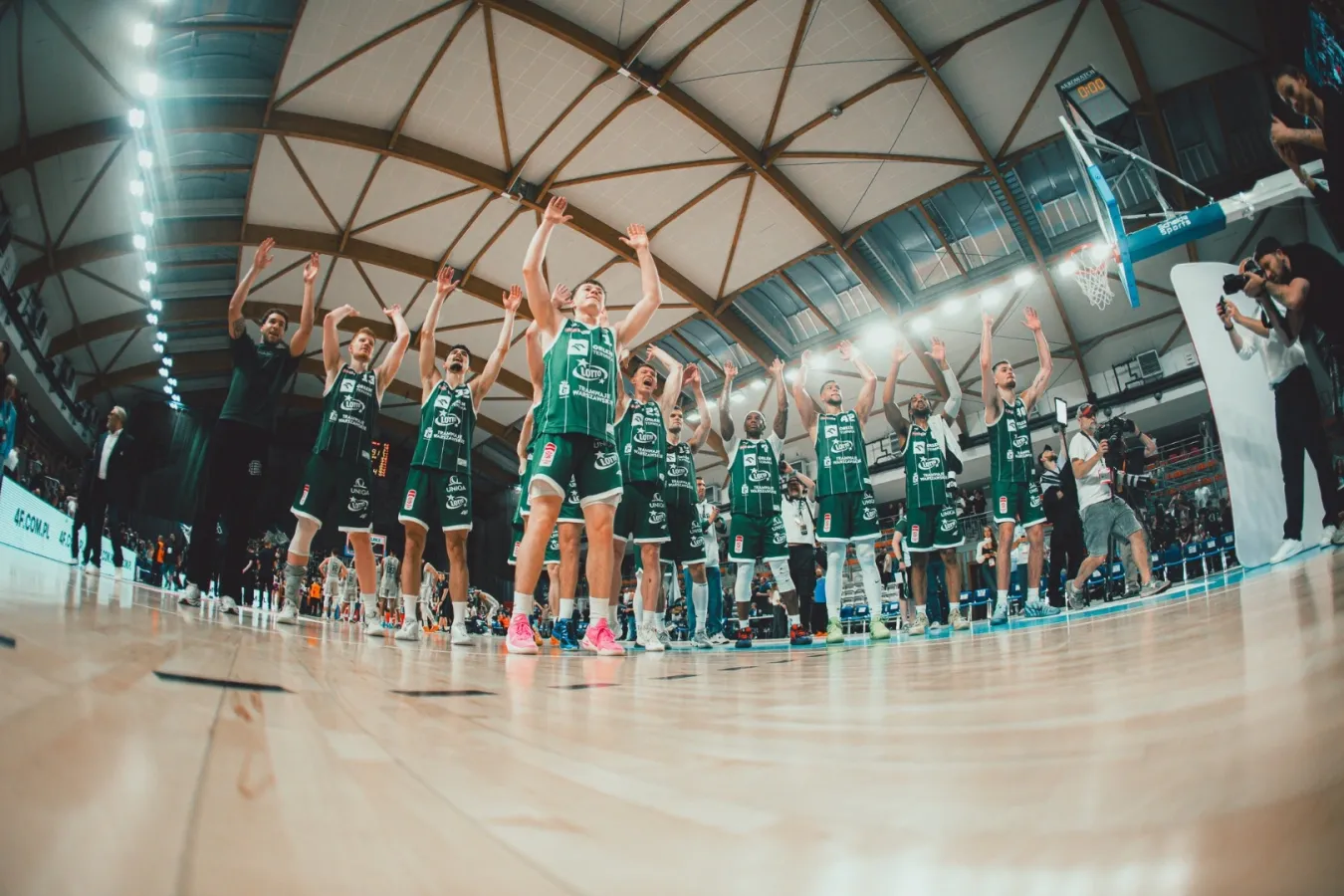 Koszykówka: 3:0 z Wilkami i Zieloni Kanonierzy w finale! Terminy meczów z Zastalem