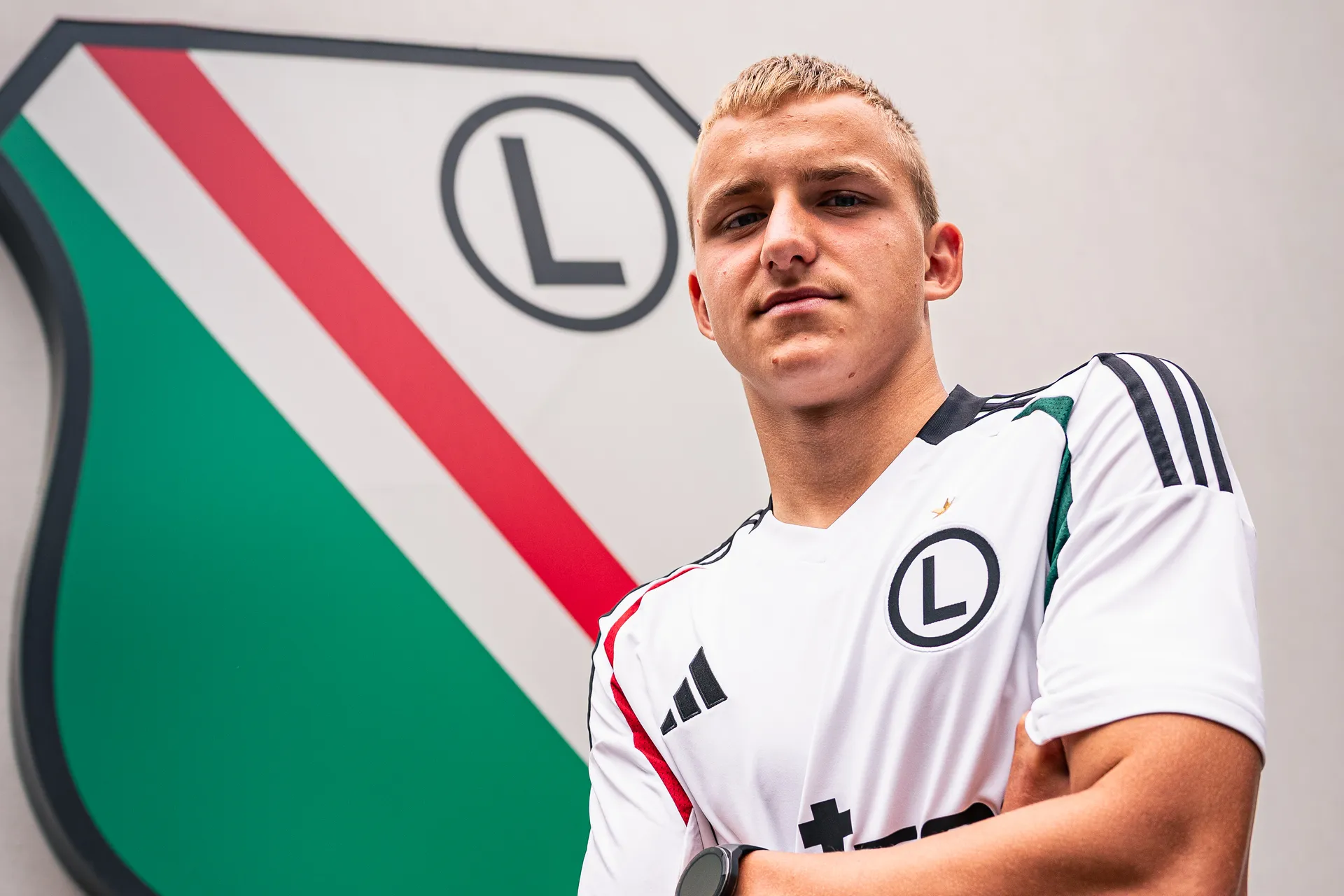 Wiktor Waloch podpisał pierwszy zawodowy kontrakt z Legią Warszawa