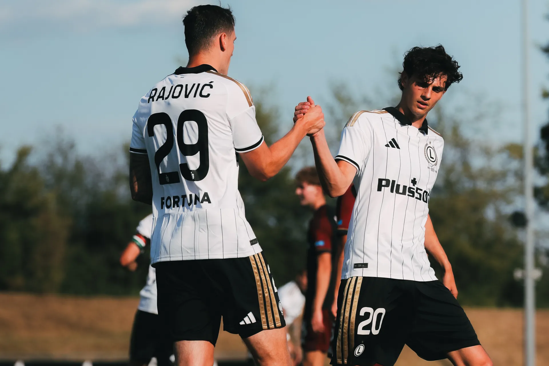 DZIĘKI HERZOGENAURACH, SERWUS LEGIO #7