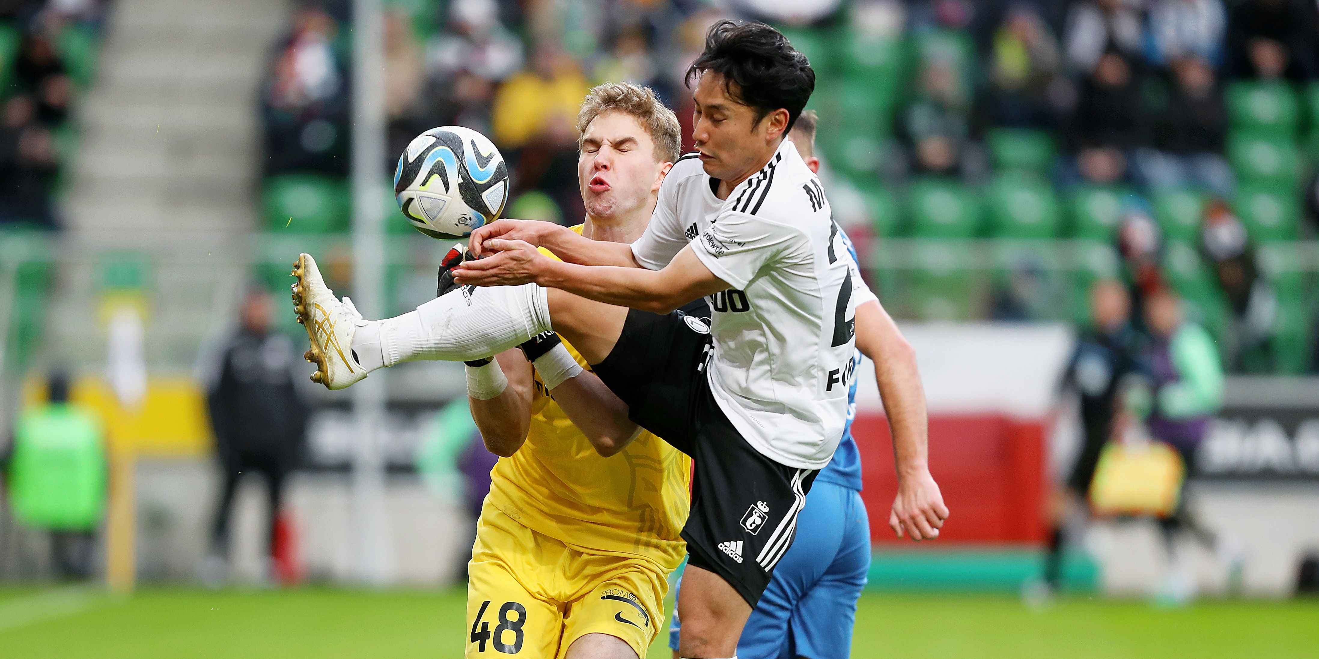 Skrót i gole z meczu Legia Warszawa - Puszcza Niepołomice (1:1). Tylko punkt [WIDEO]