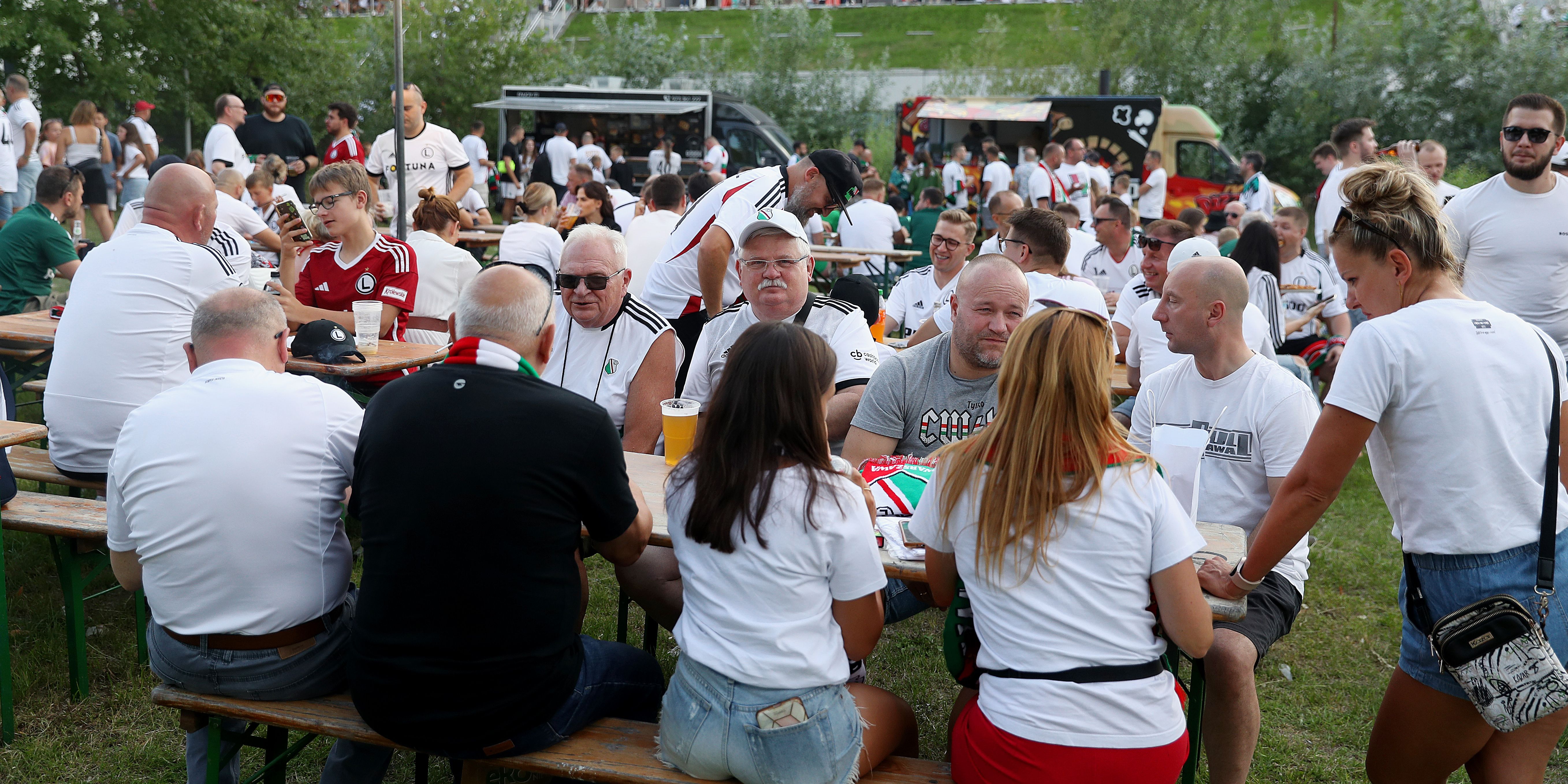 Legia Park przed meczem z Caernarfon Town