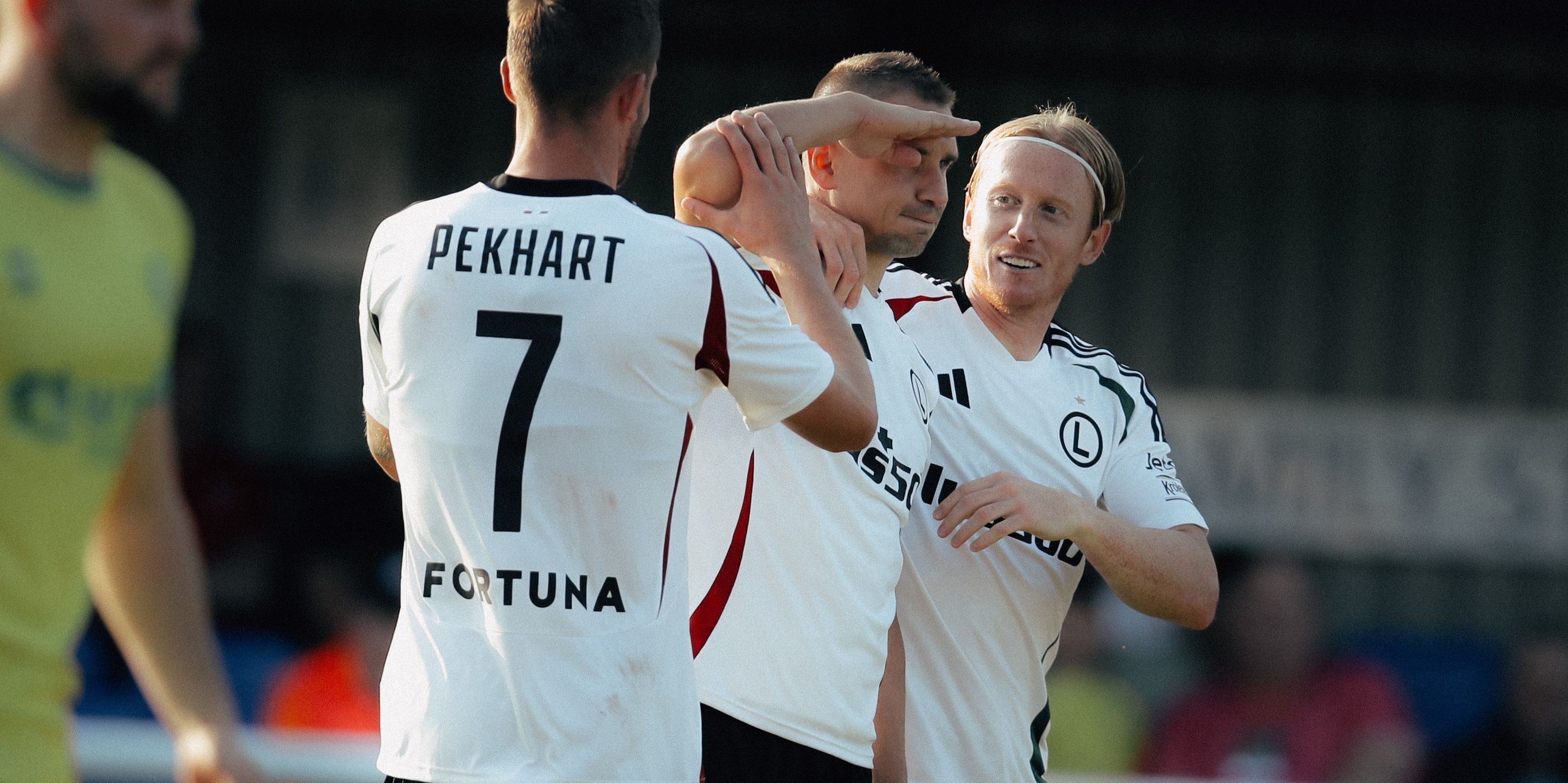 Mecz dwóch połów. Caernarfon Town FC - Legia Warszawa 0:5